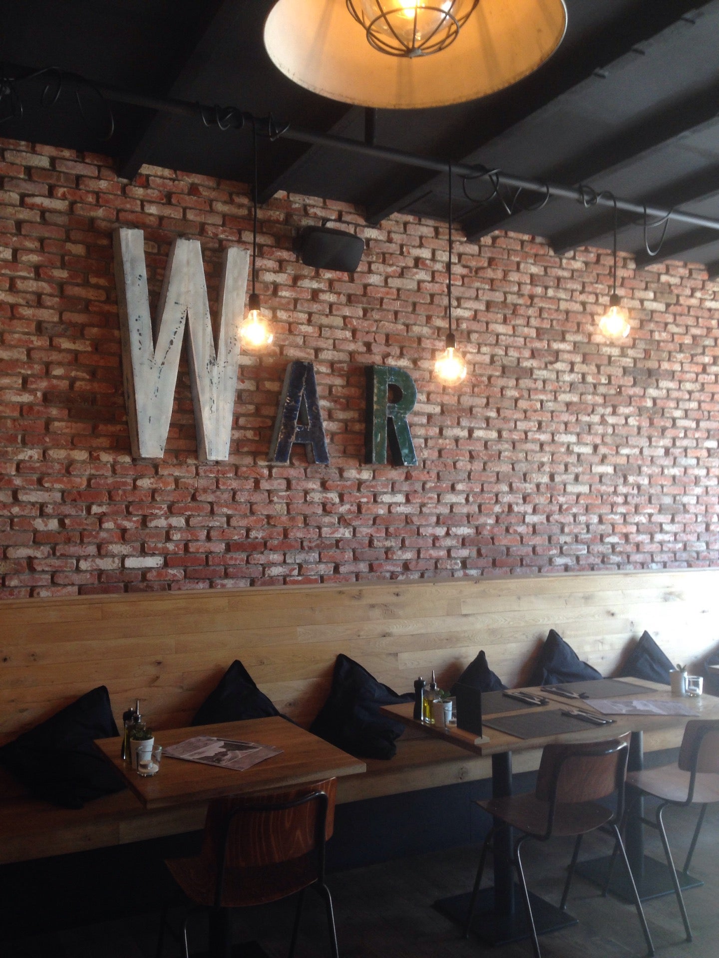 gastropub