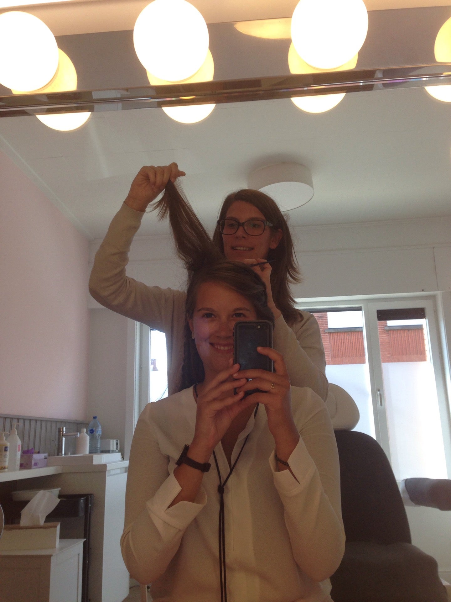 health-beauty-service