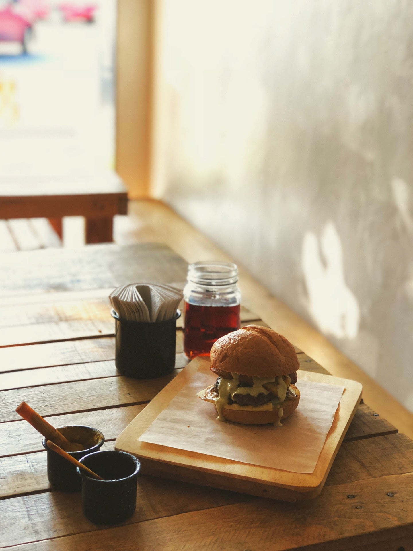 burger-joint
