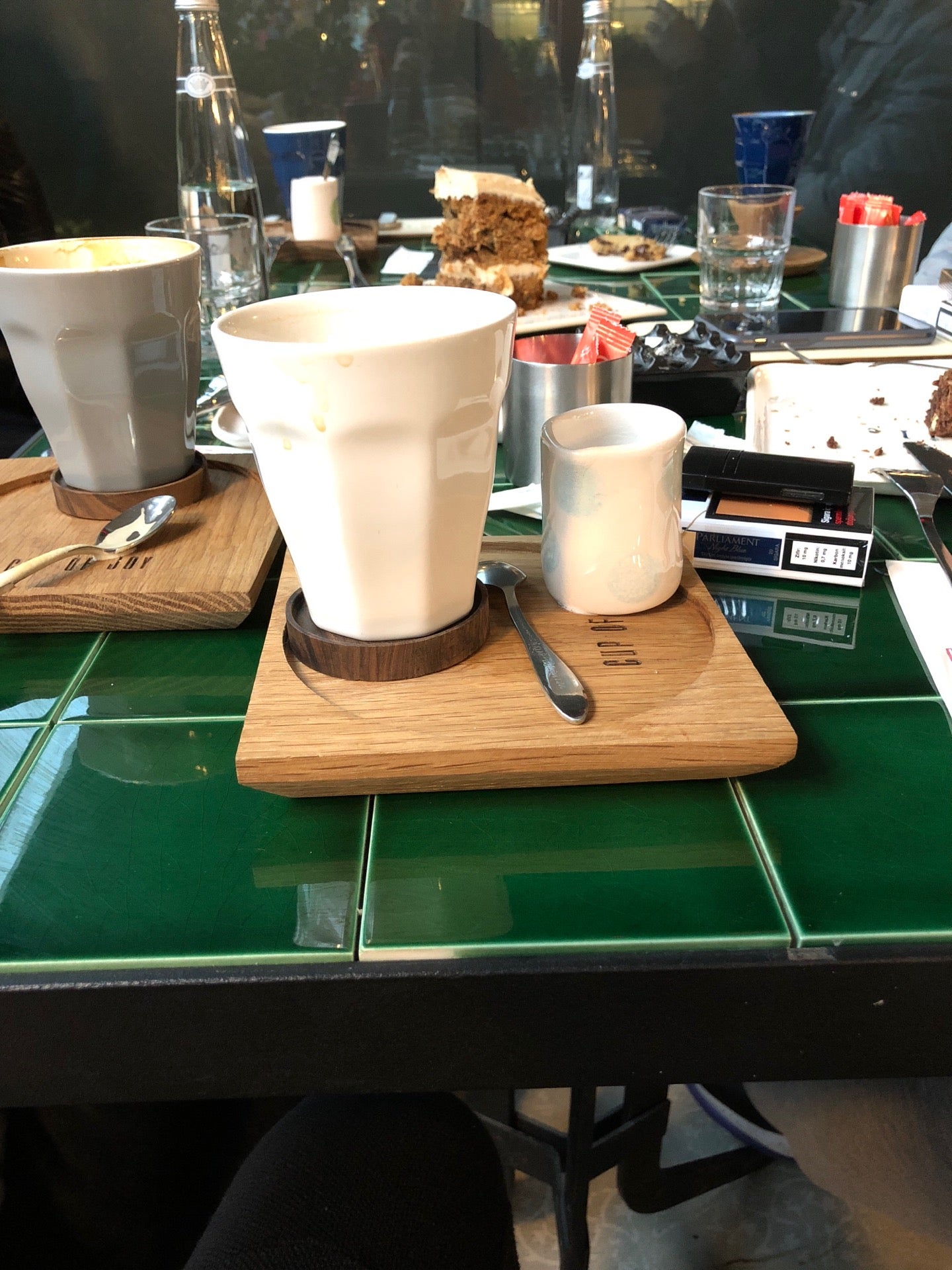 bar