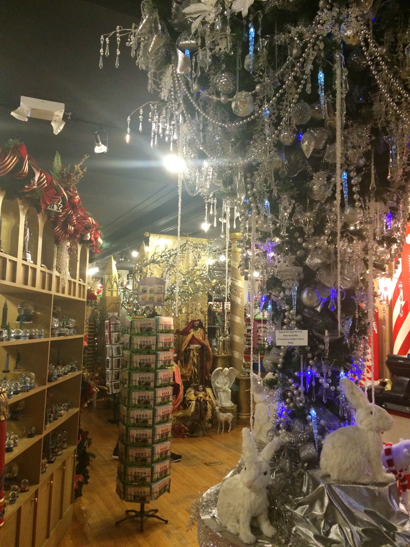 gift-shop