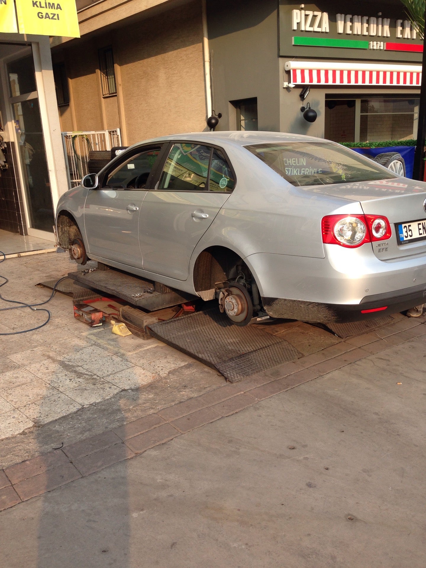 automotive-shop