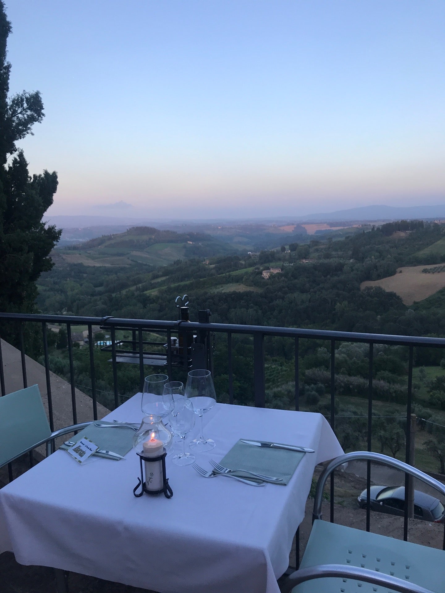 restaurant