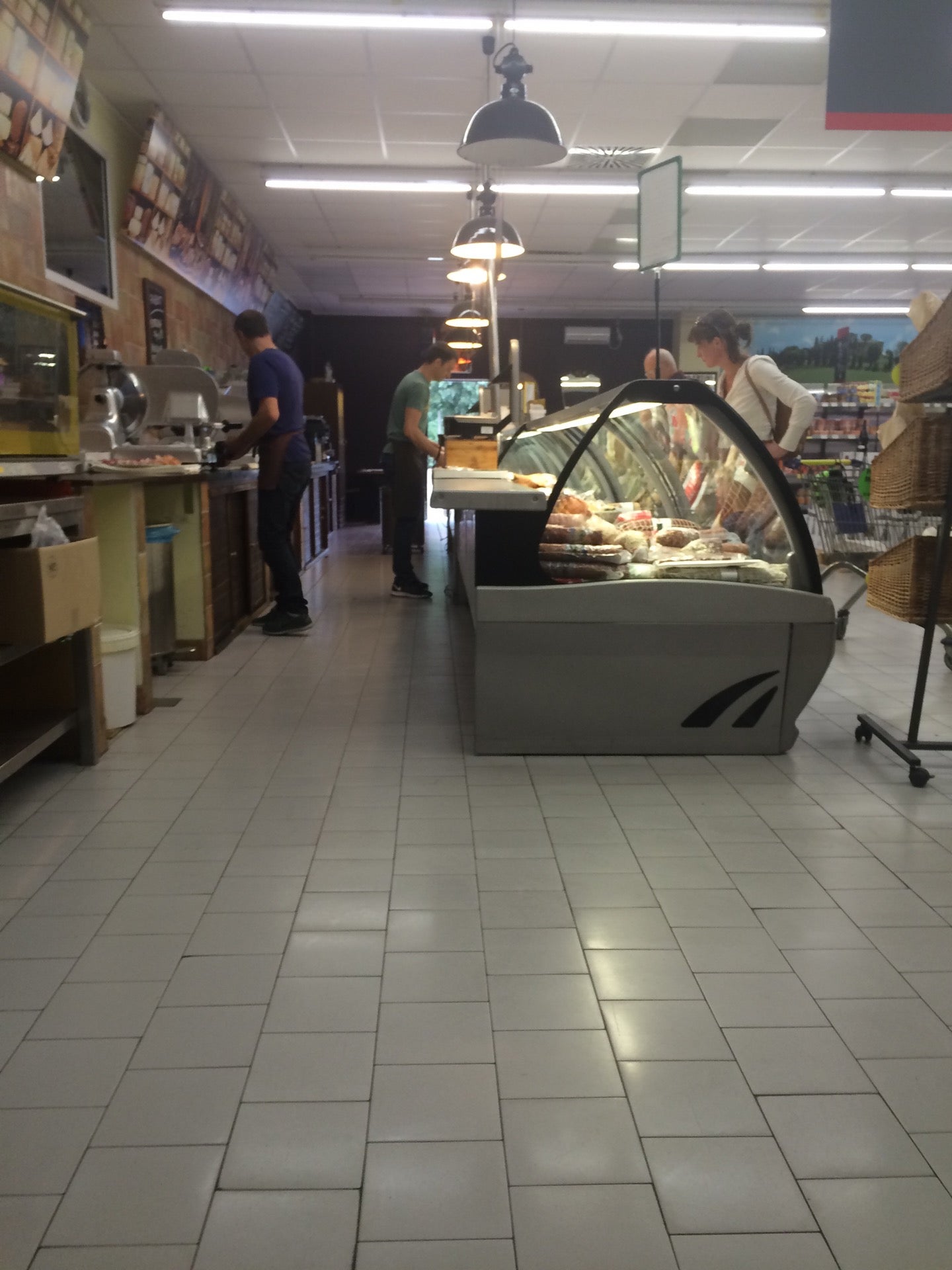 supermarket