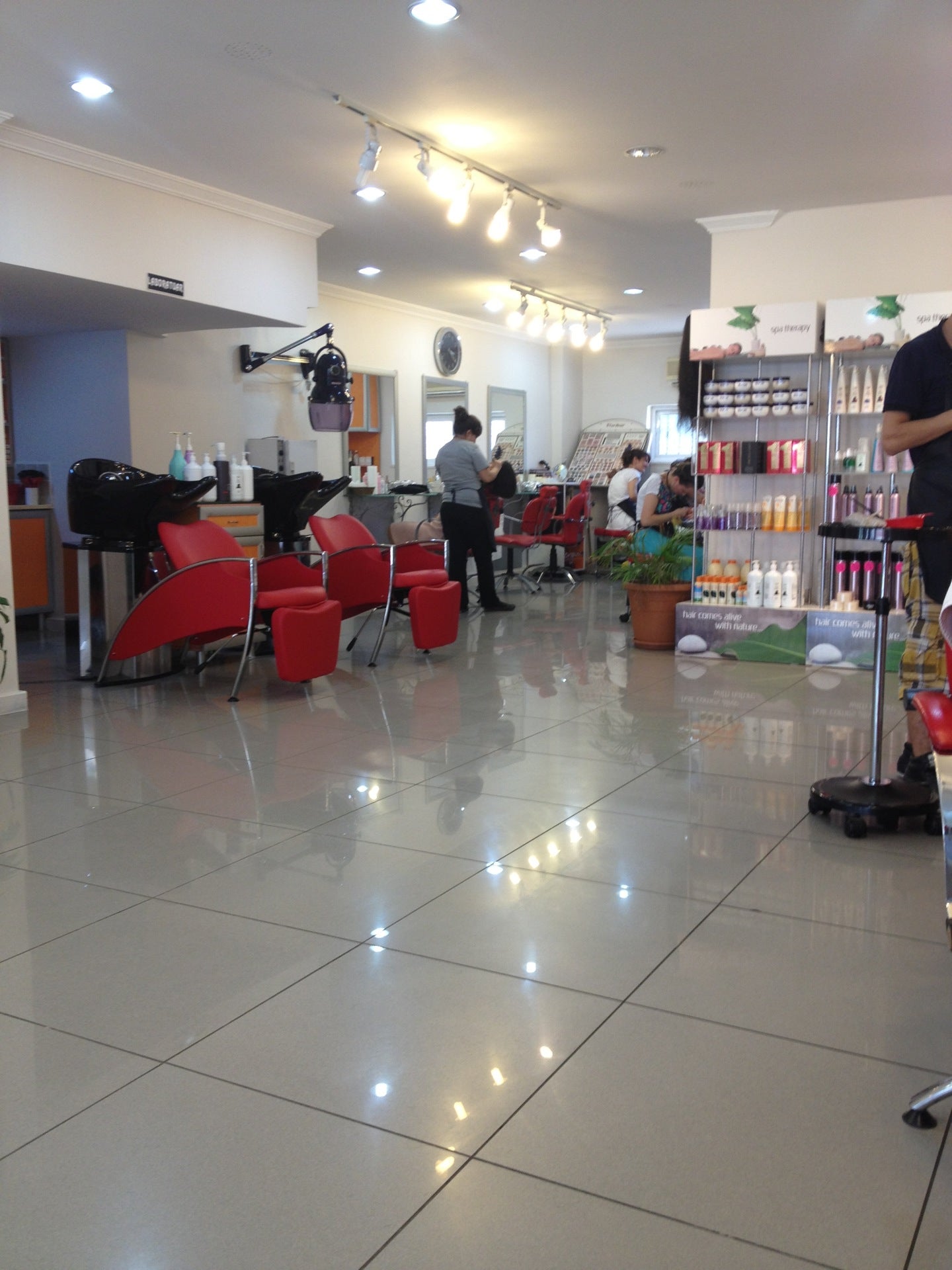 salon-barbershop