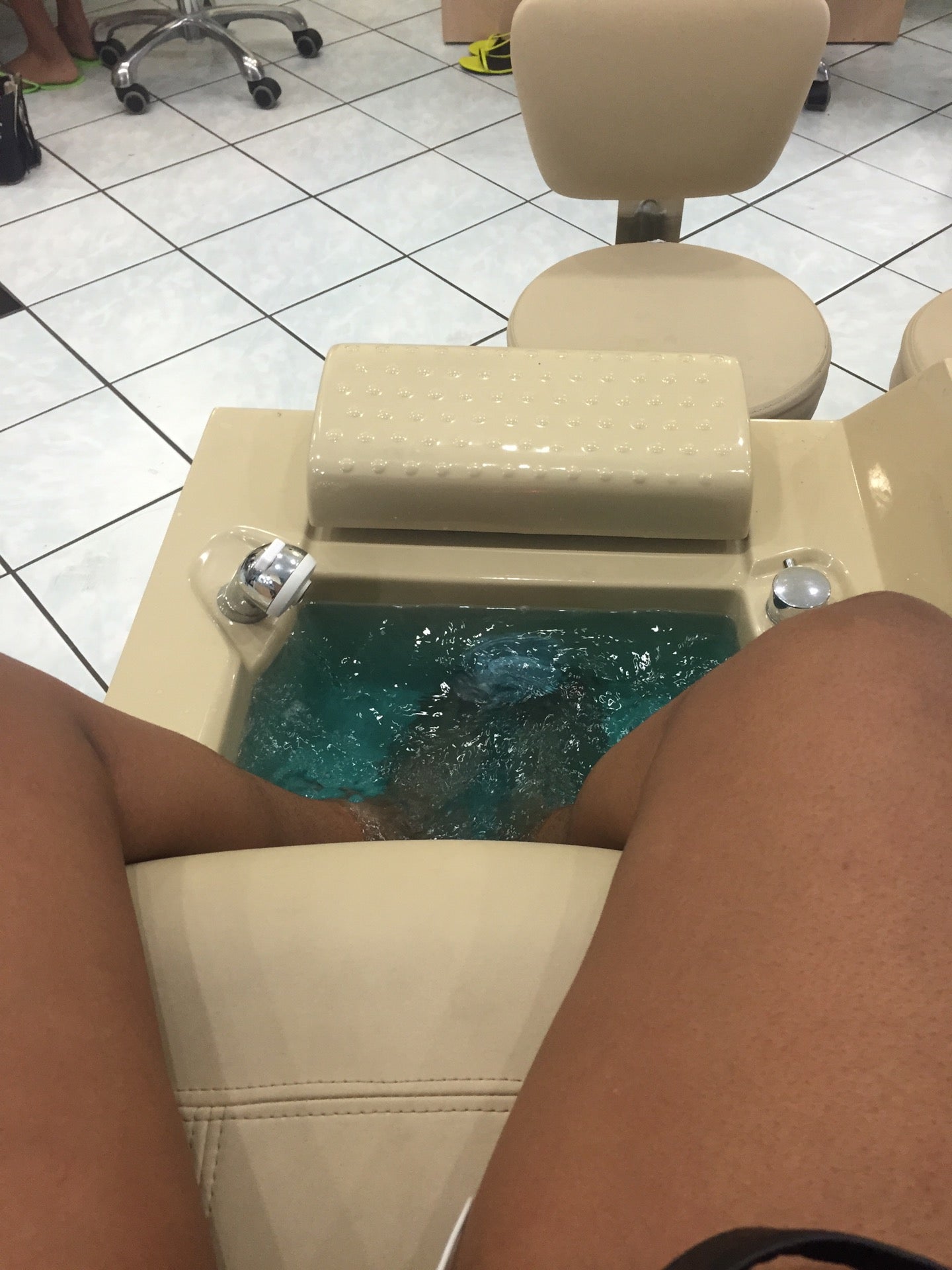 nail-salon