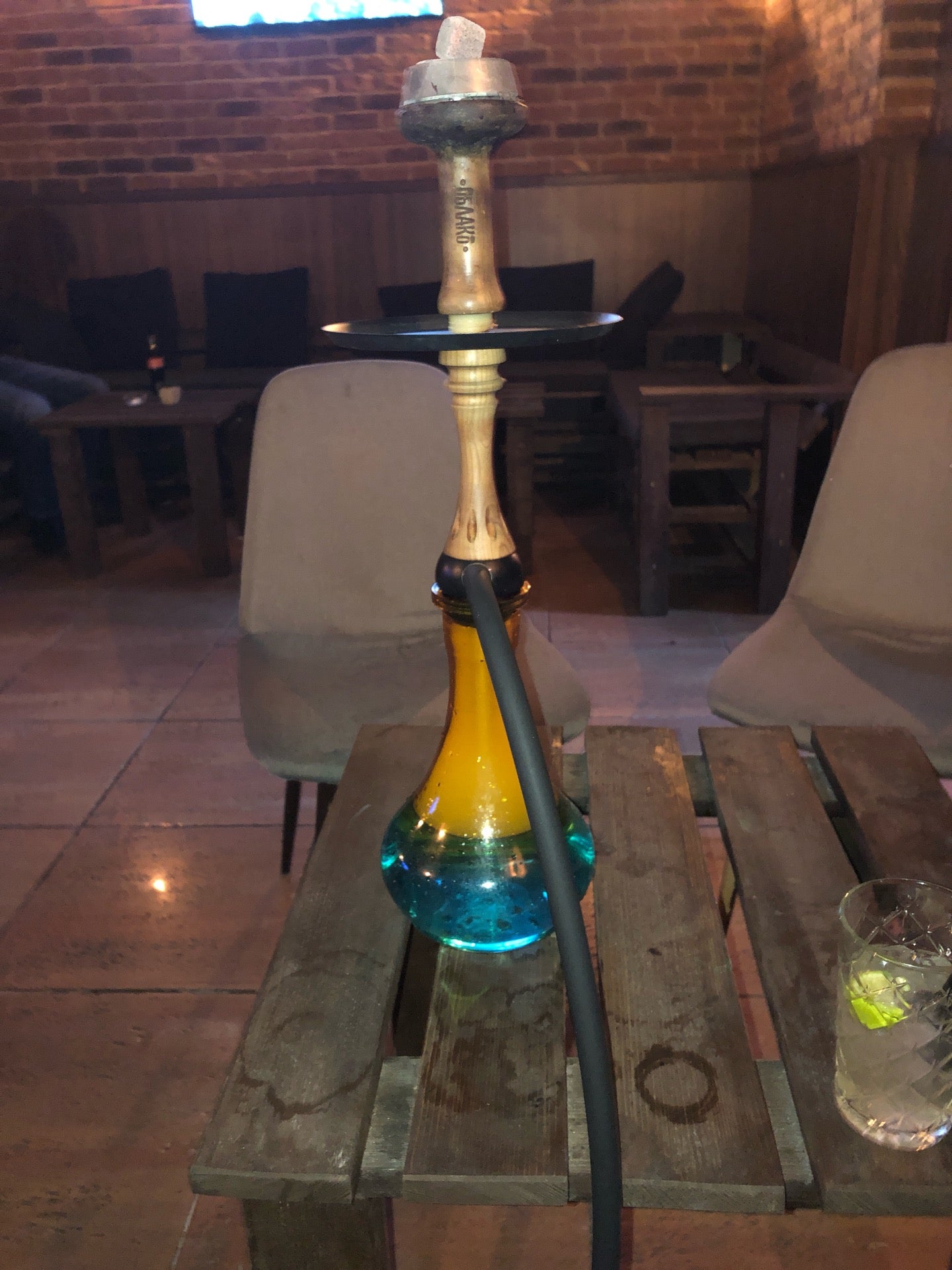 hookah-bar