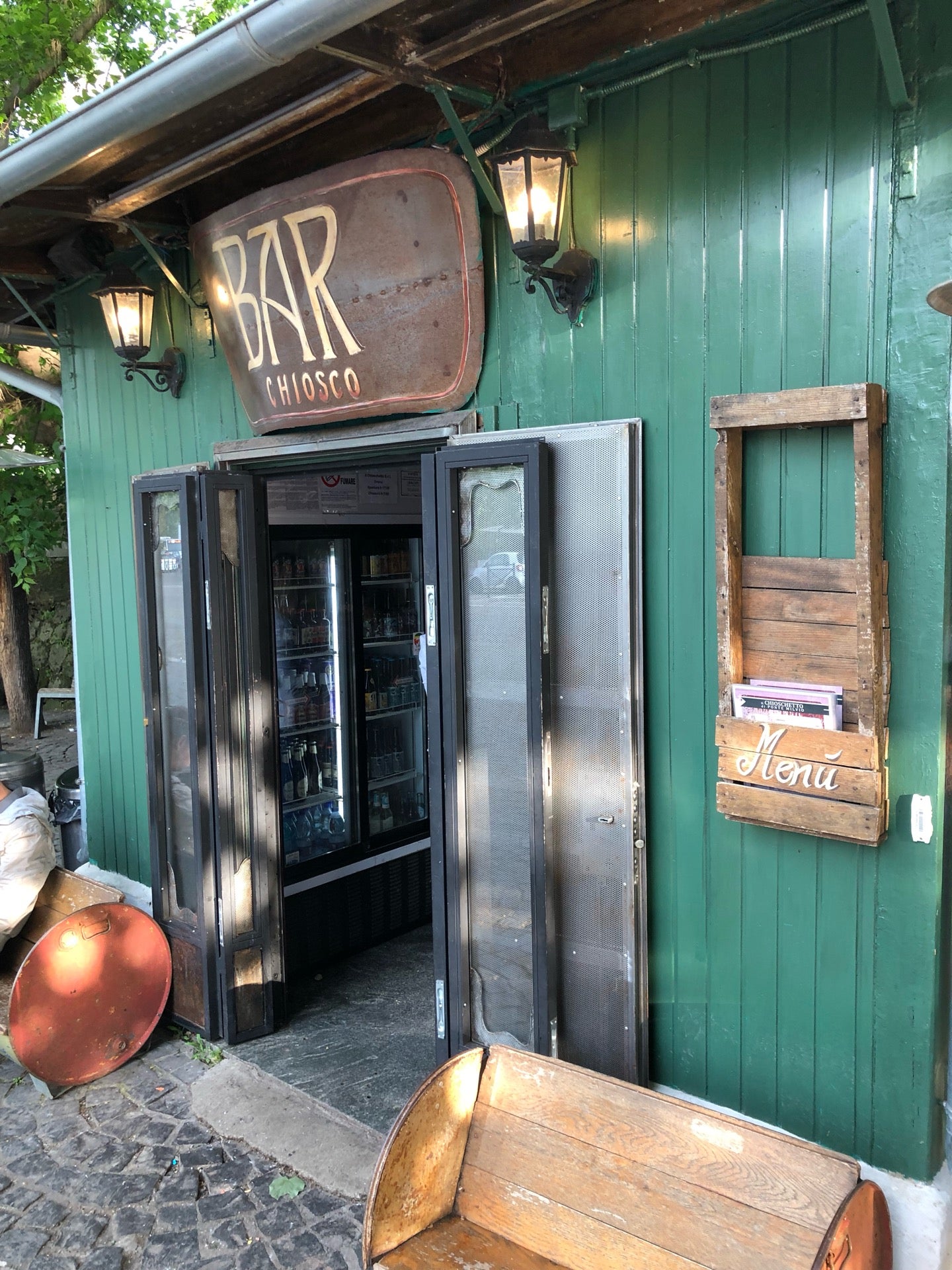 pub
