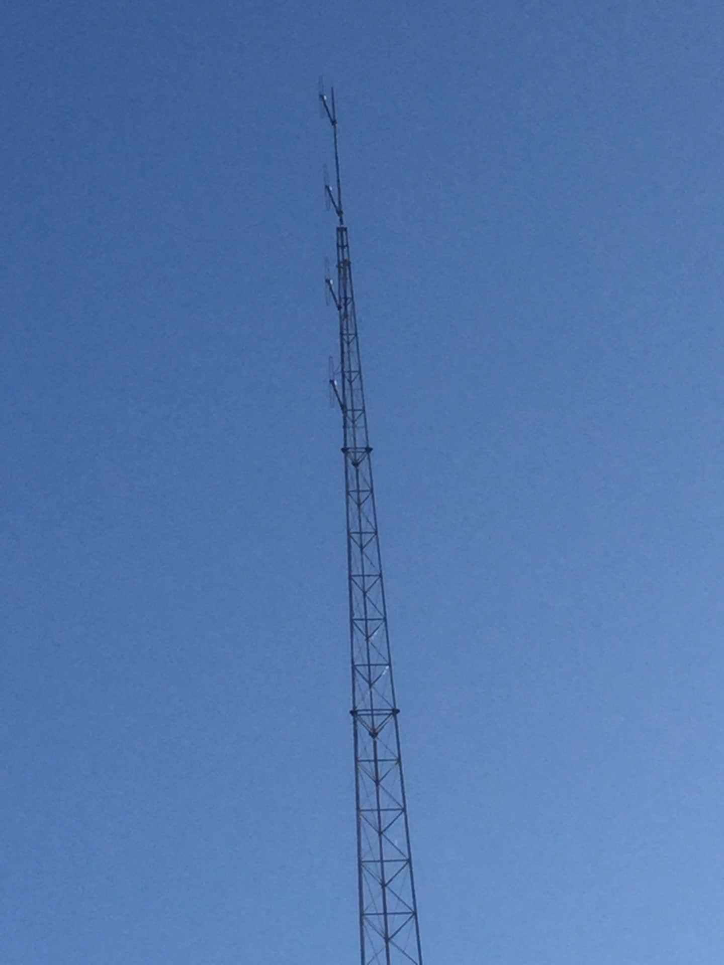 radio-station