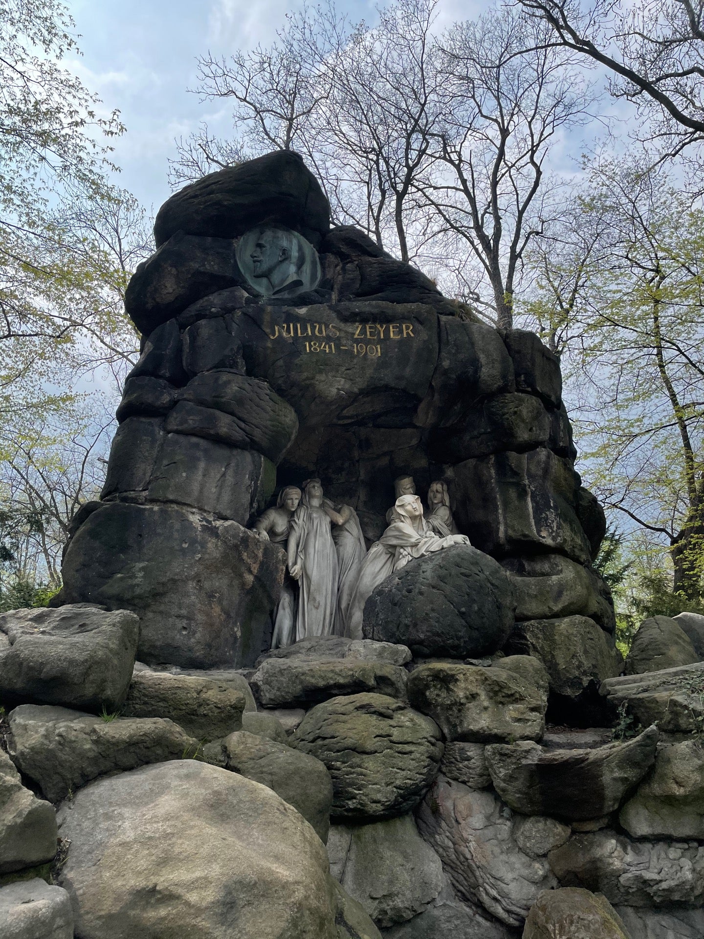 monument-landmark