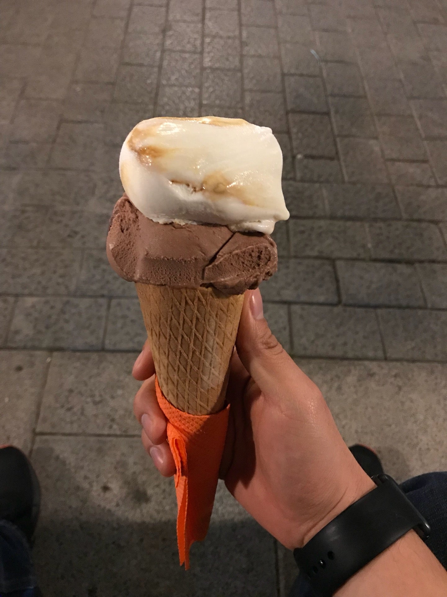 ice-cream-shop