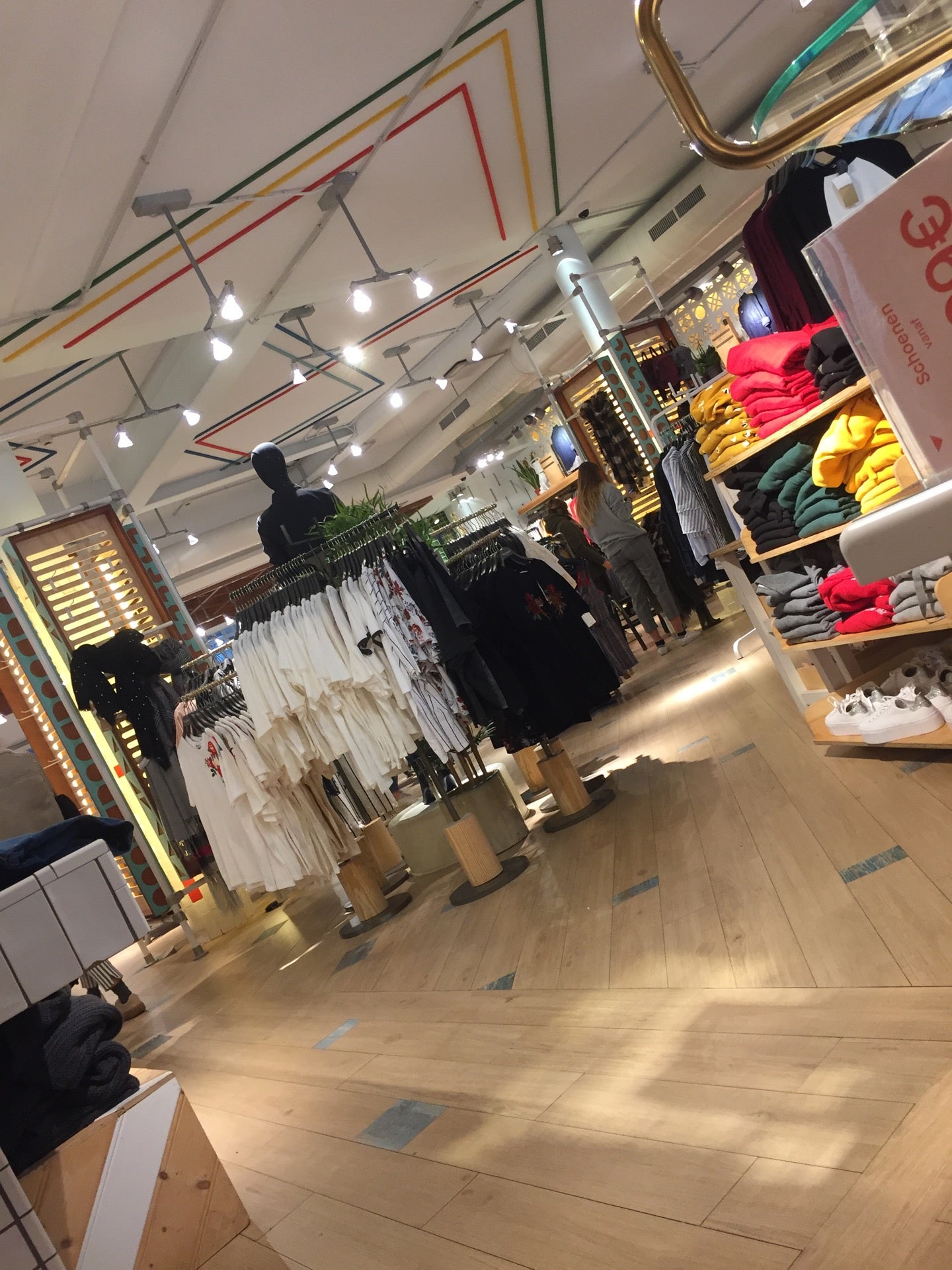 clothing-store