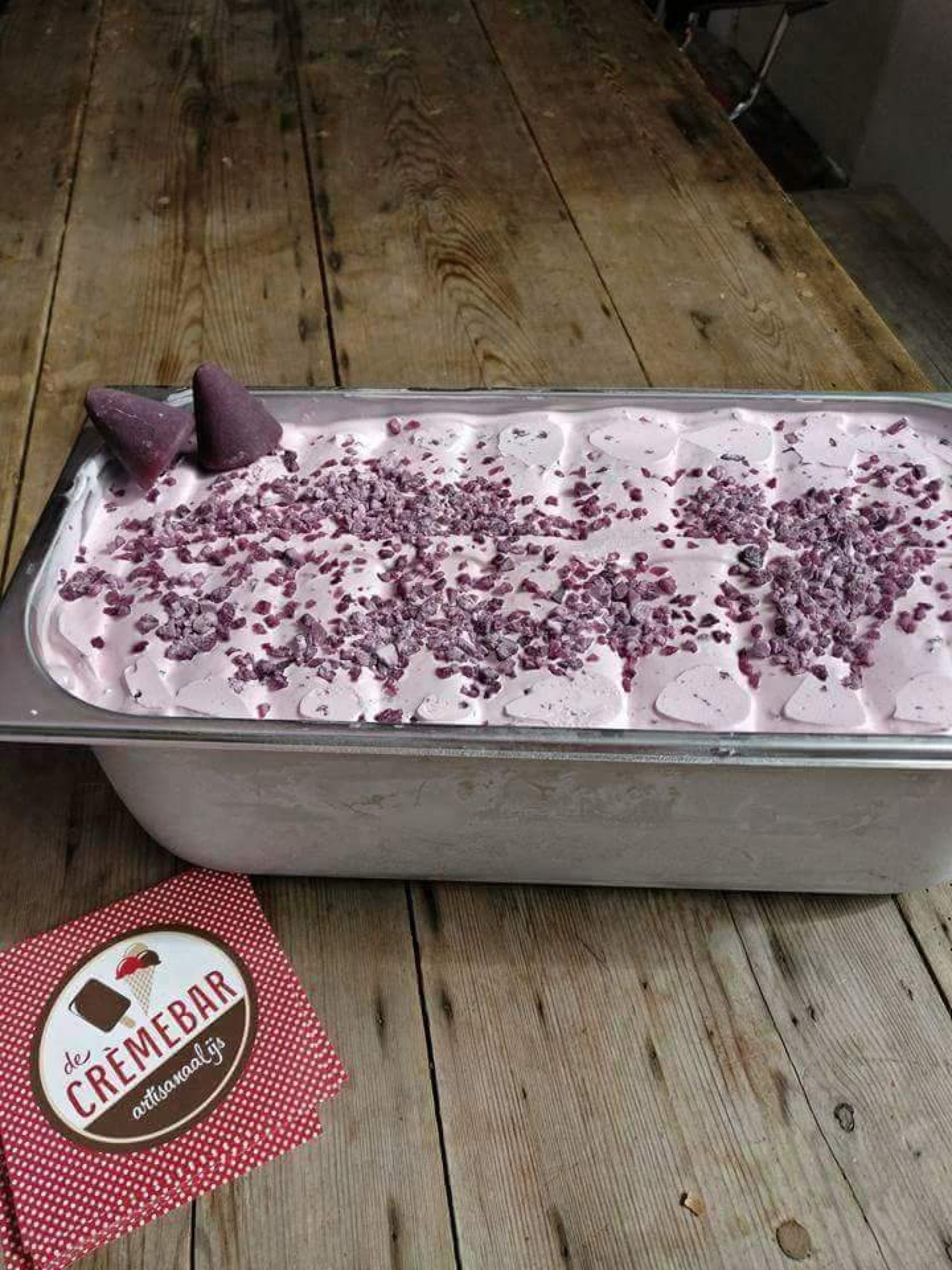 ice-cream-shop