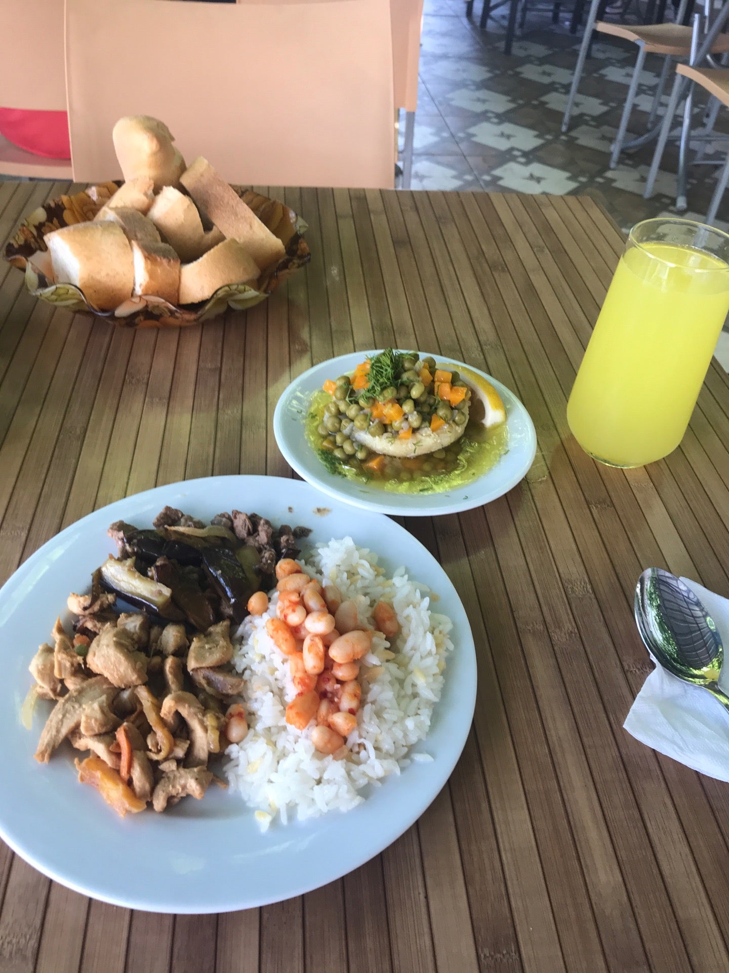 restaurant