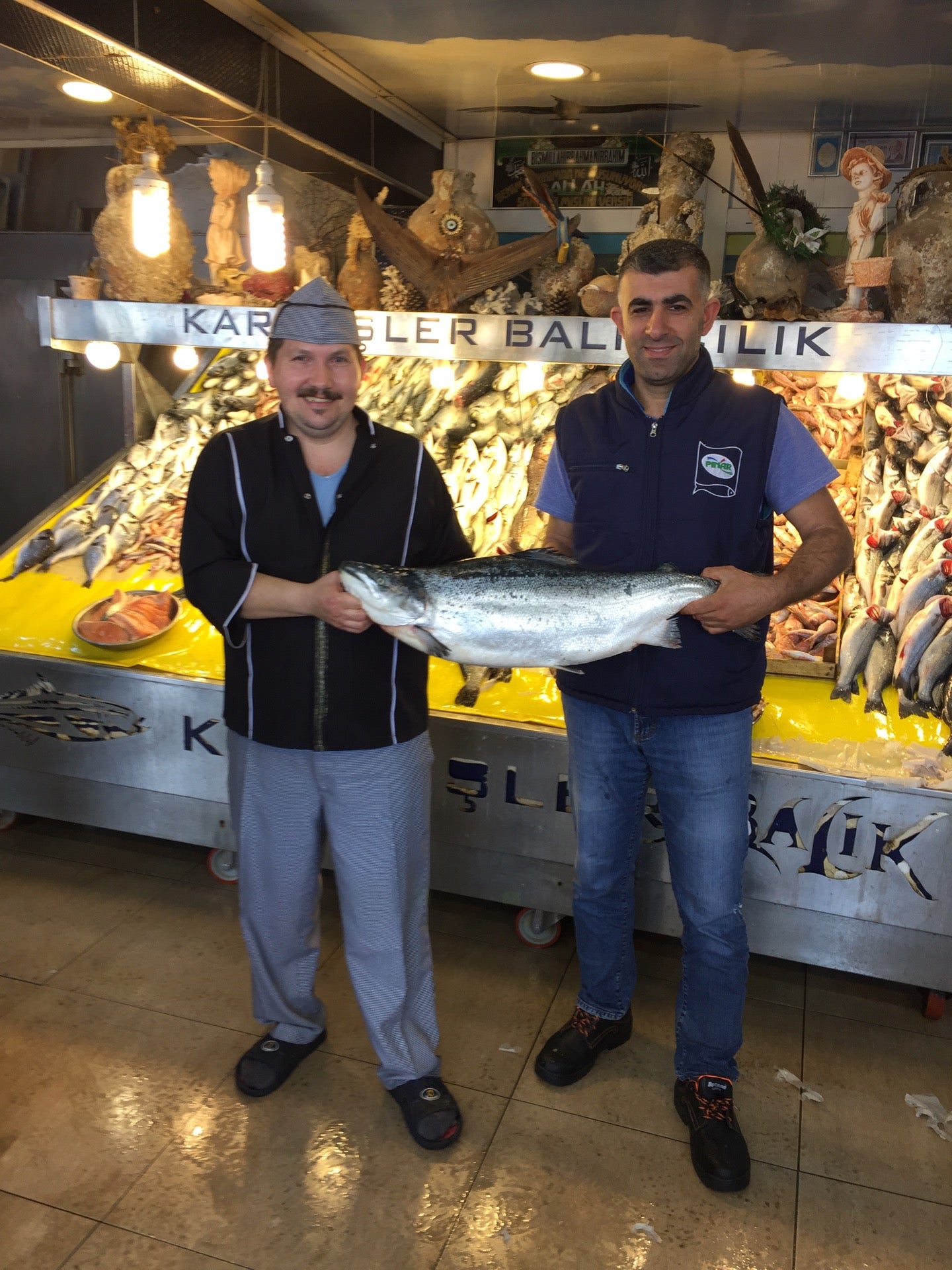 fish-market
