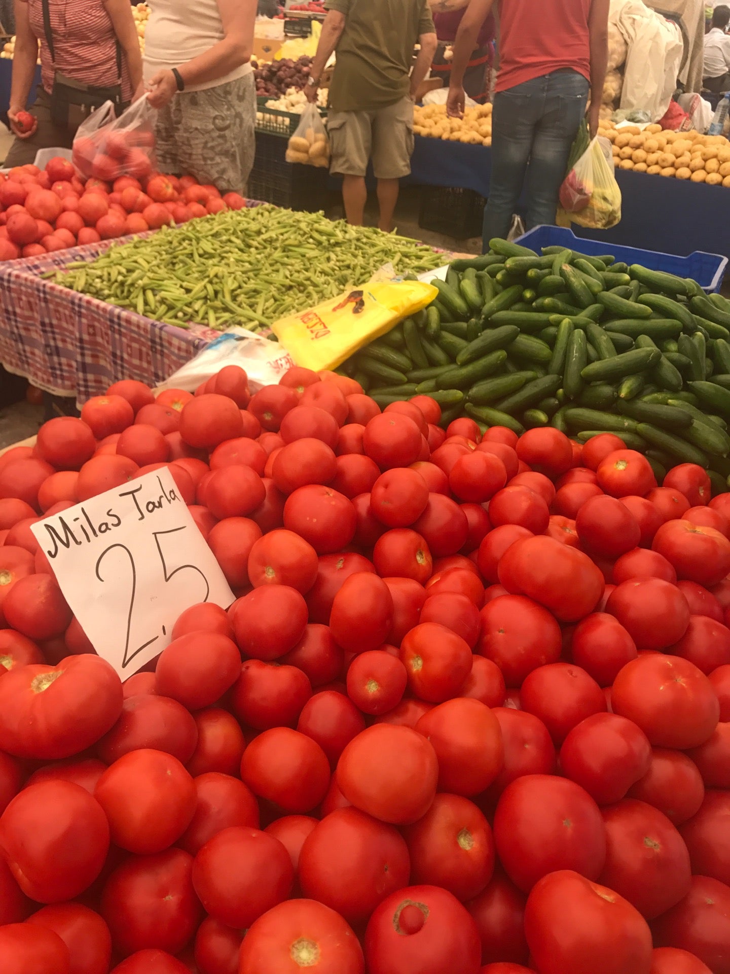 farmers-market