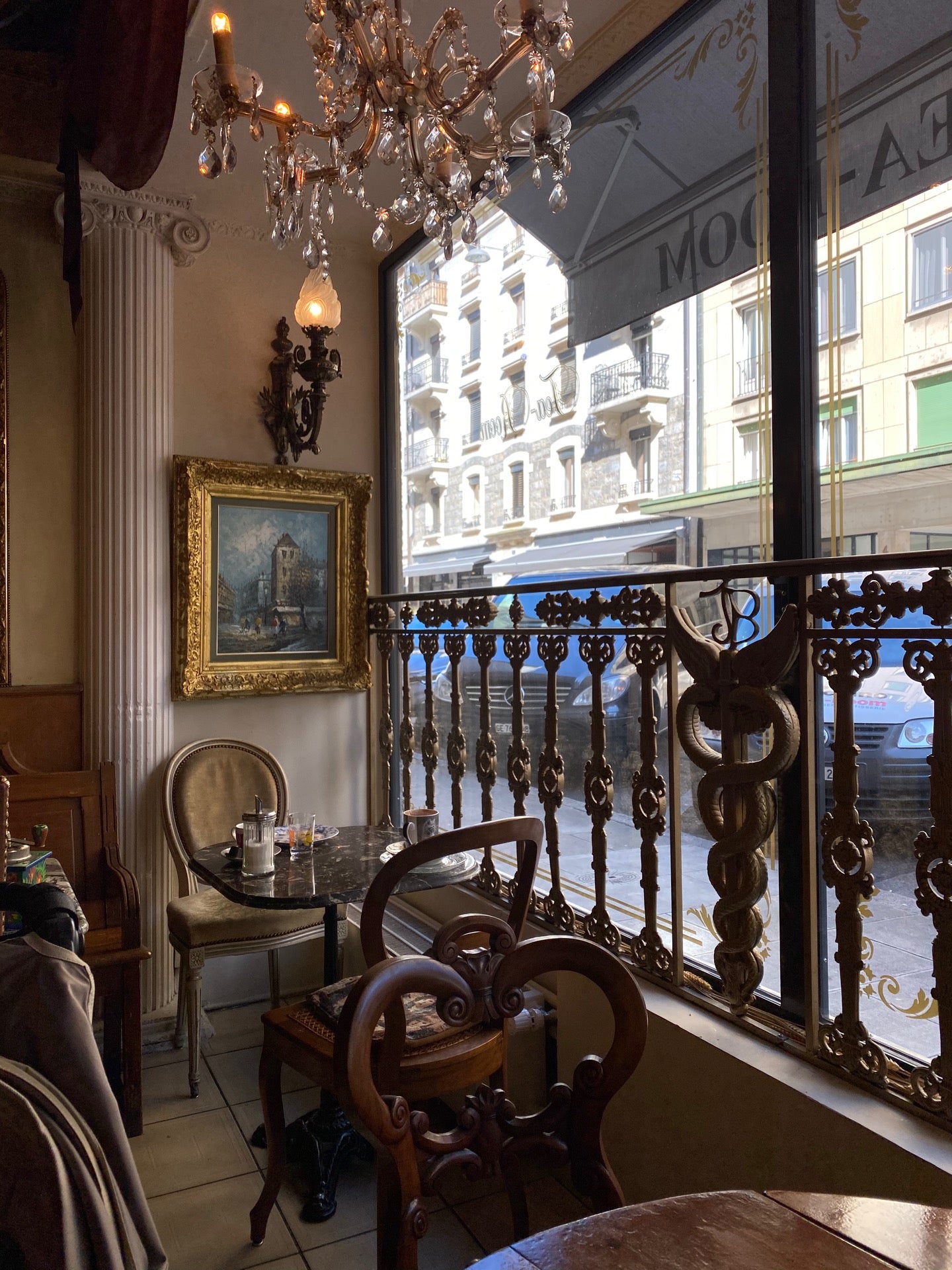 tea-room