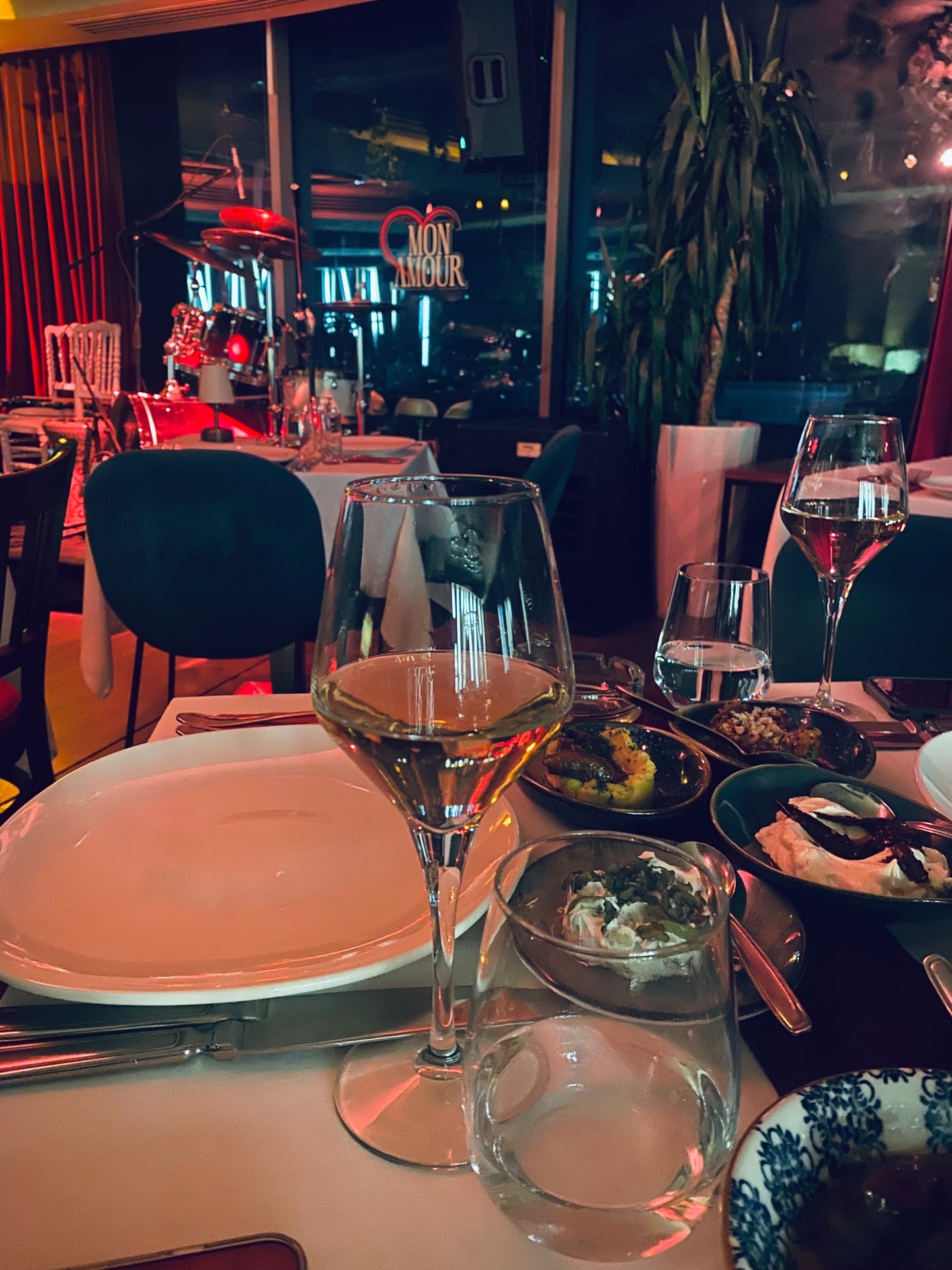 restaurant