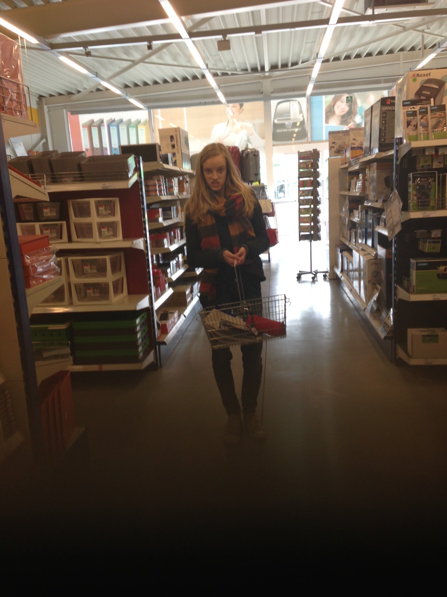 paper-office-supplies-store