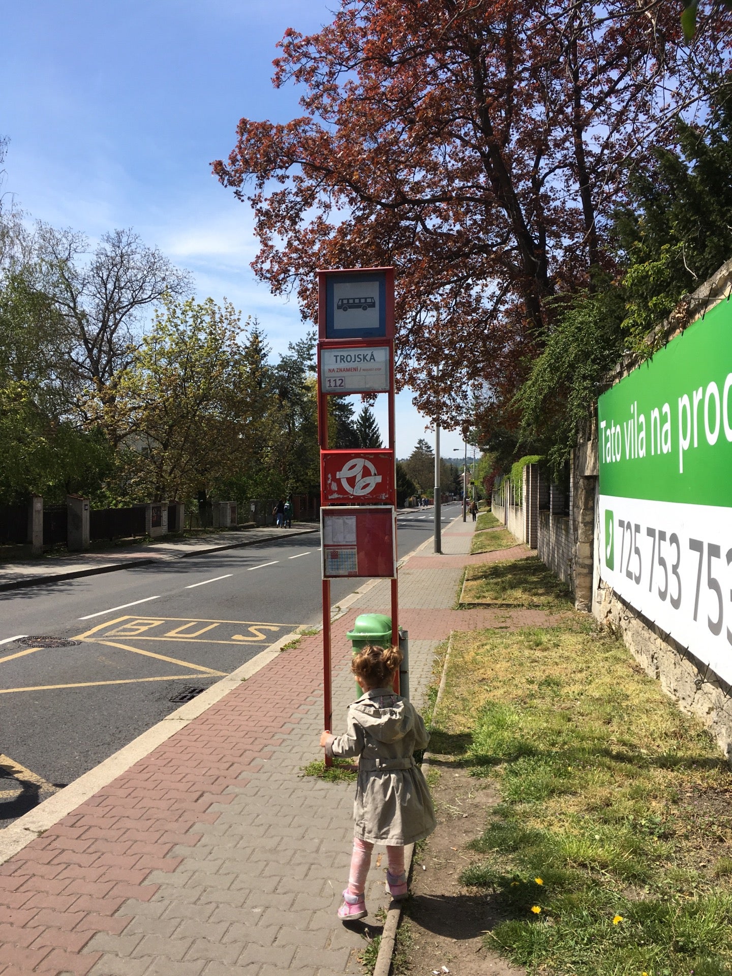 tram-station