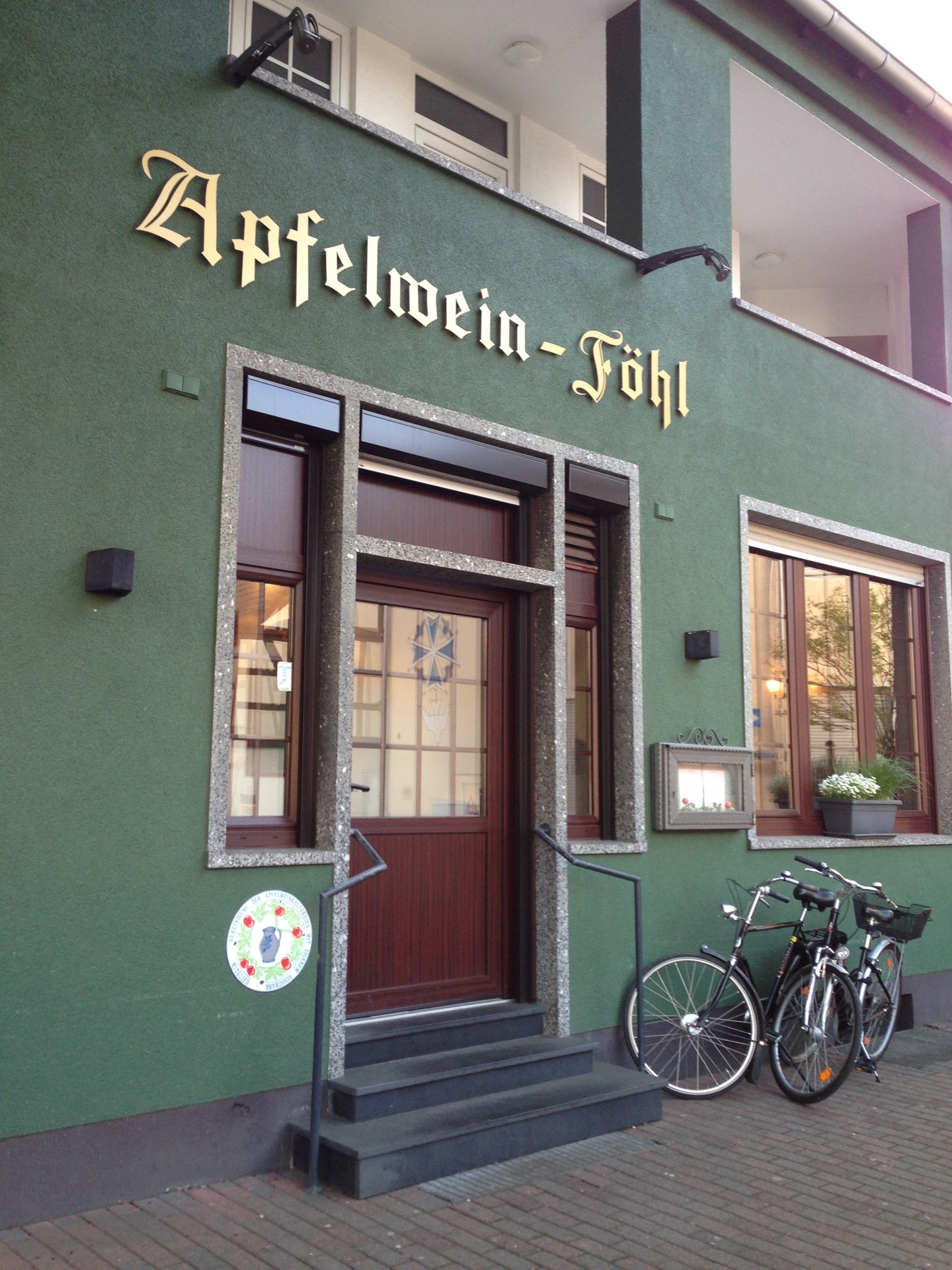 apple-wine-pub