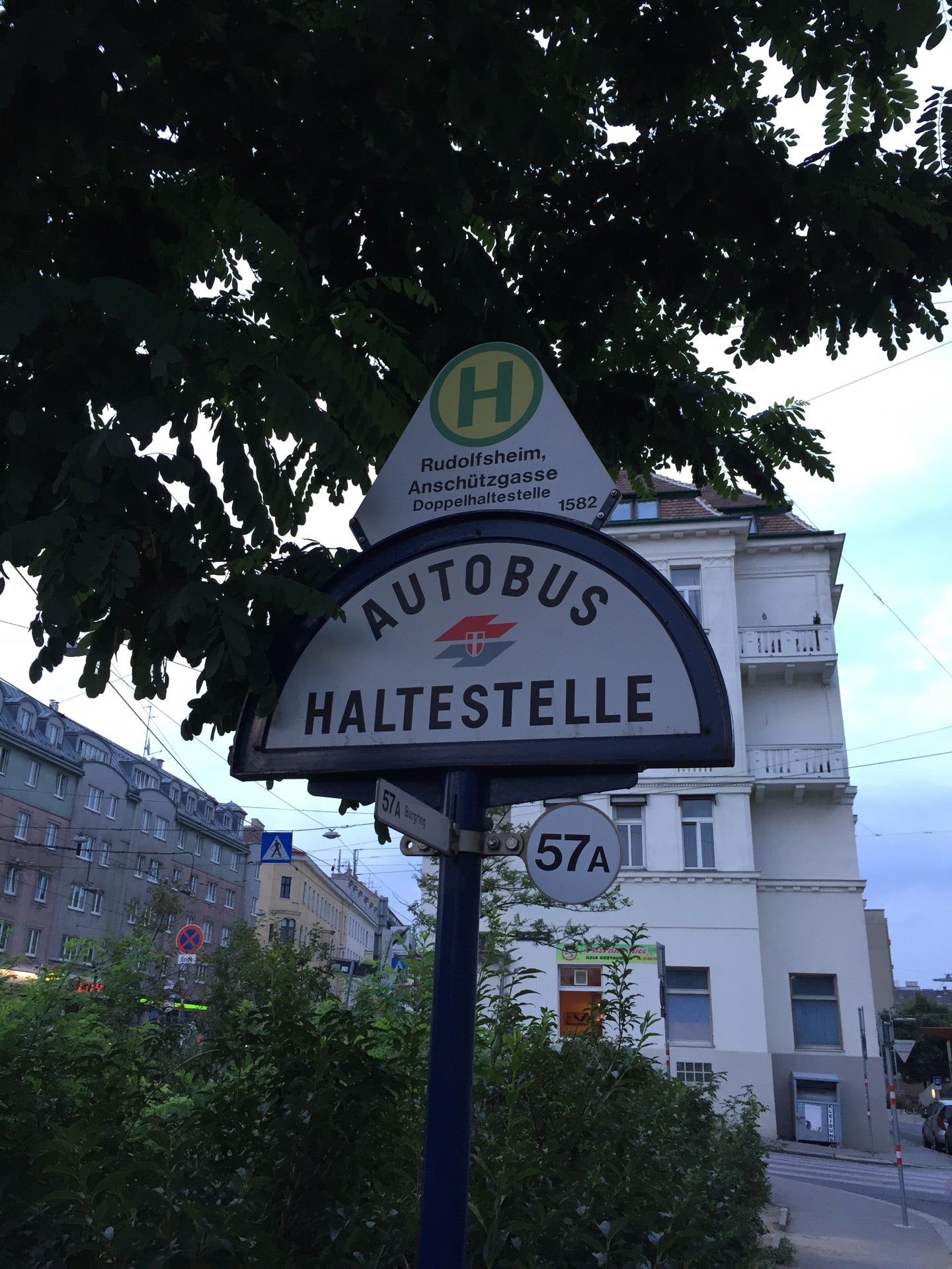 bus-stop