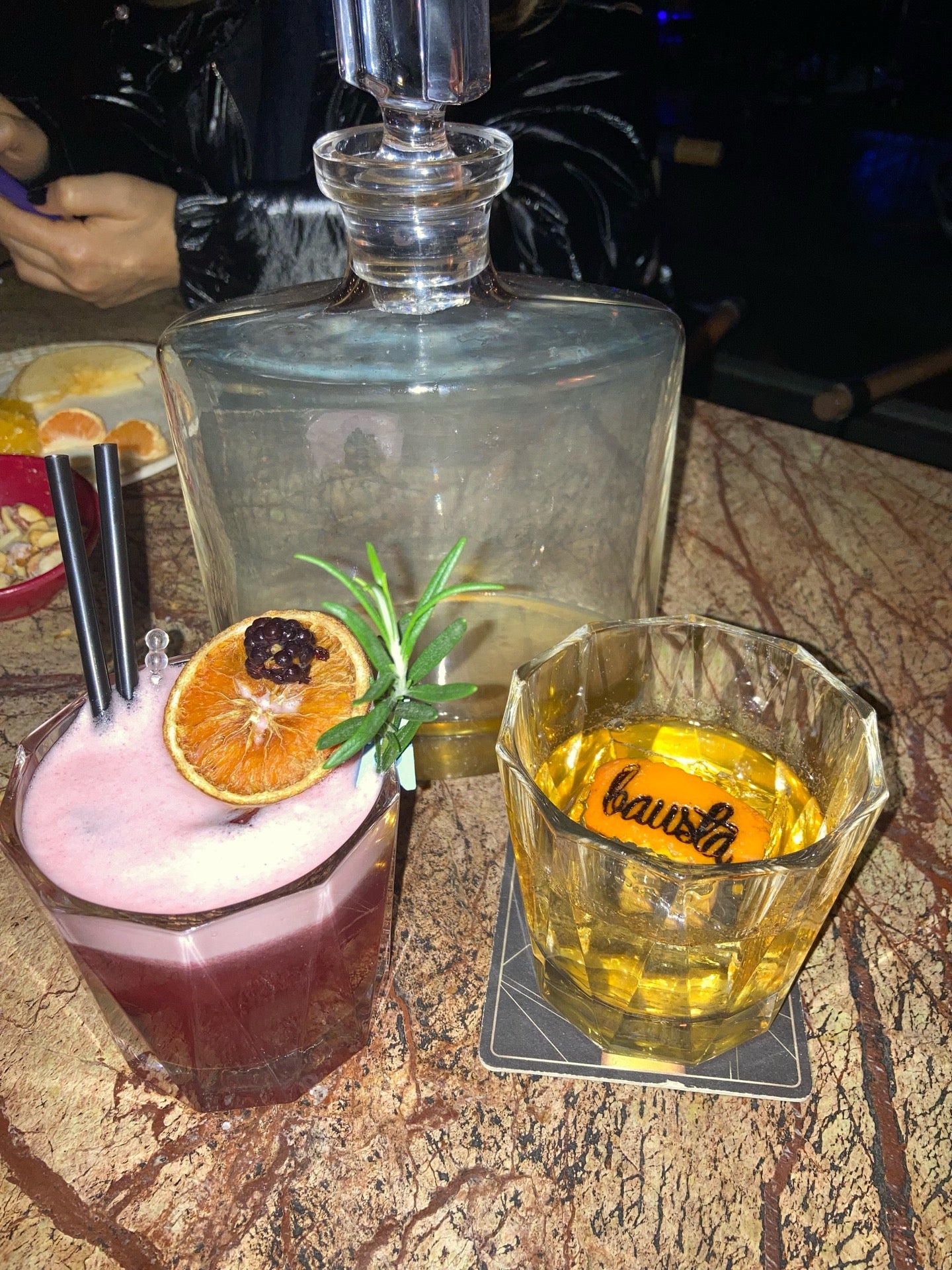bar