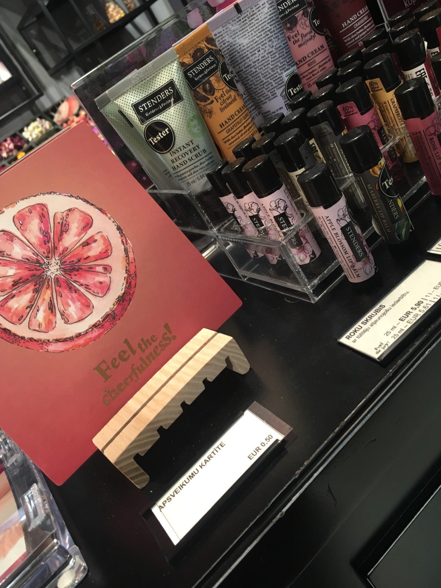 cosmetics-shop