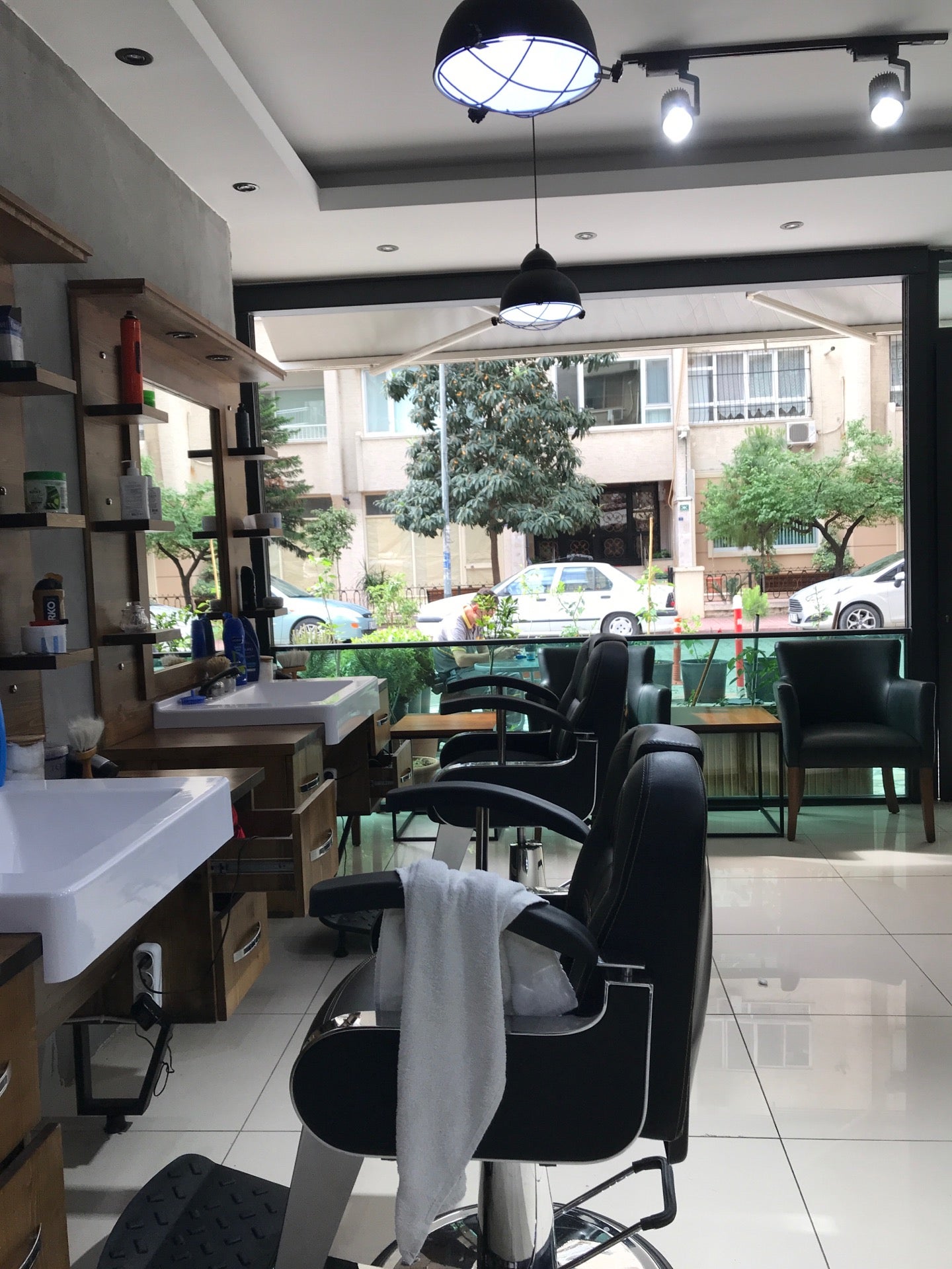 salon-barbershop