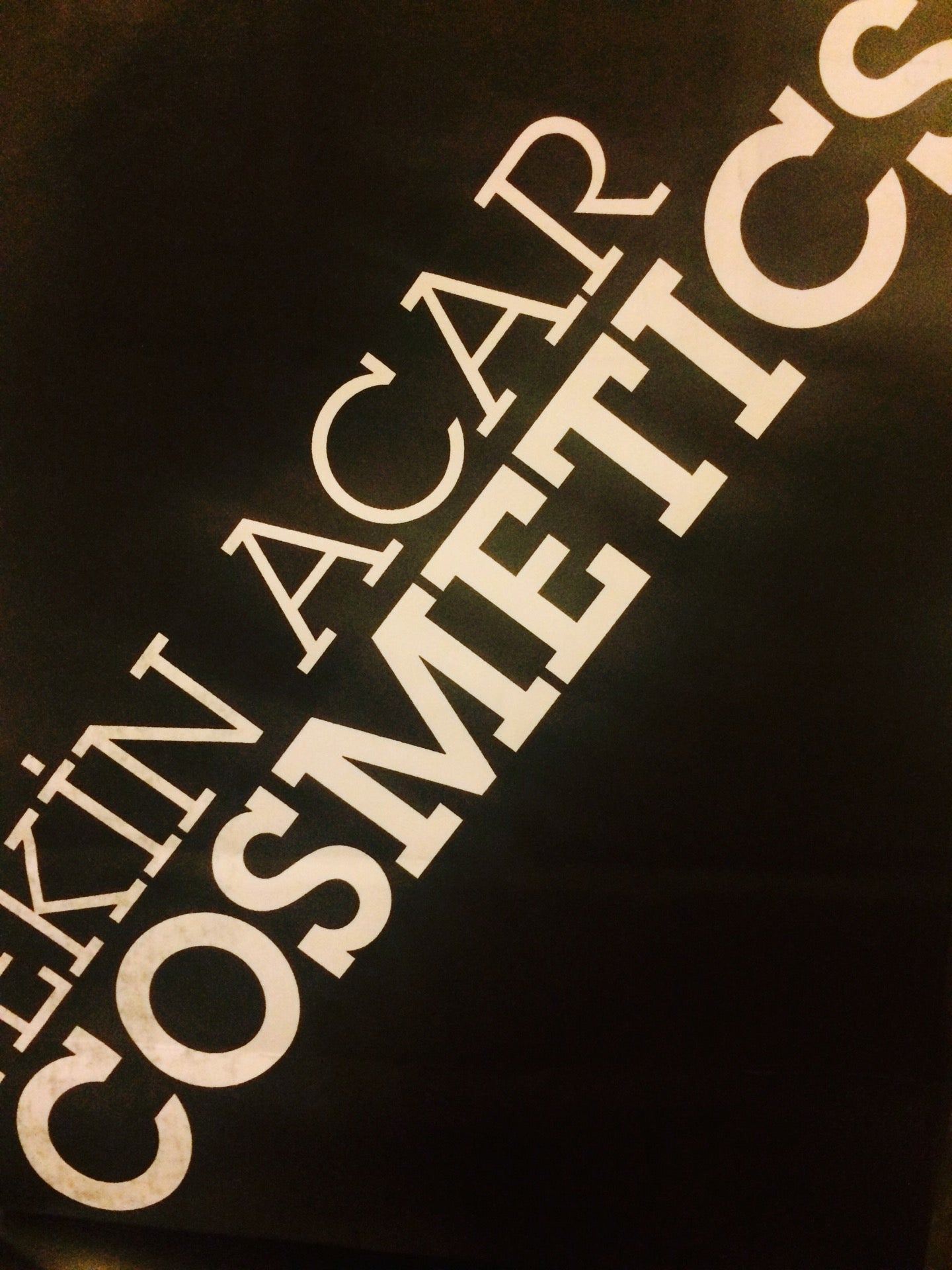cosmetics-shop