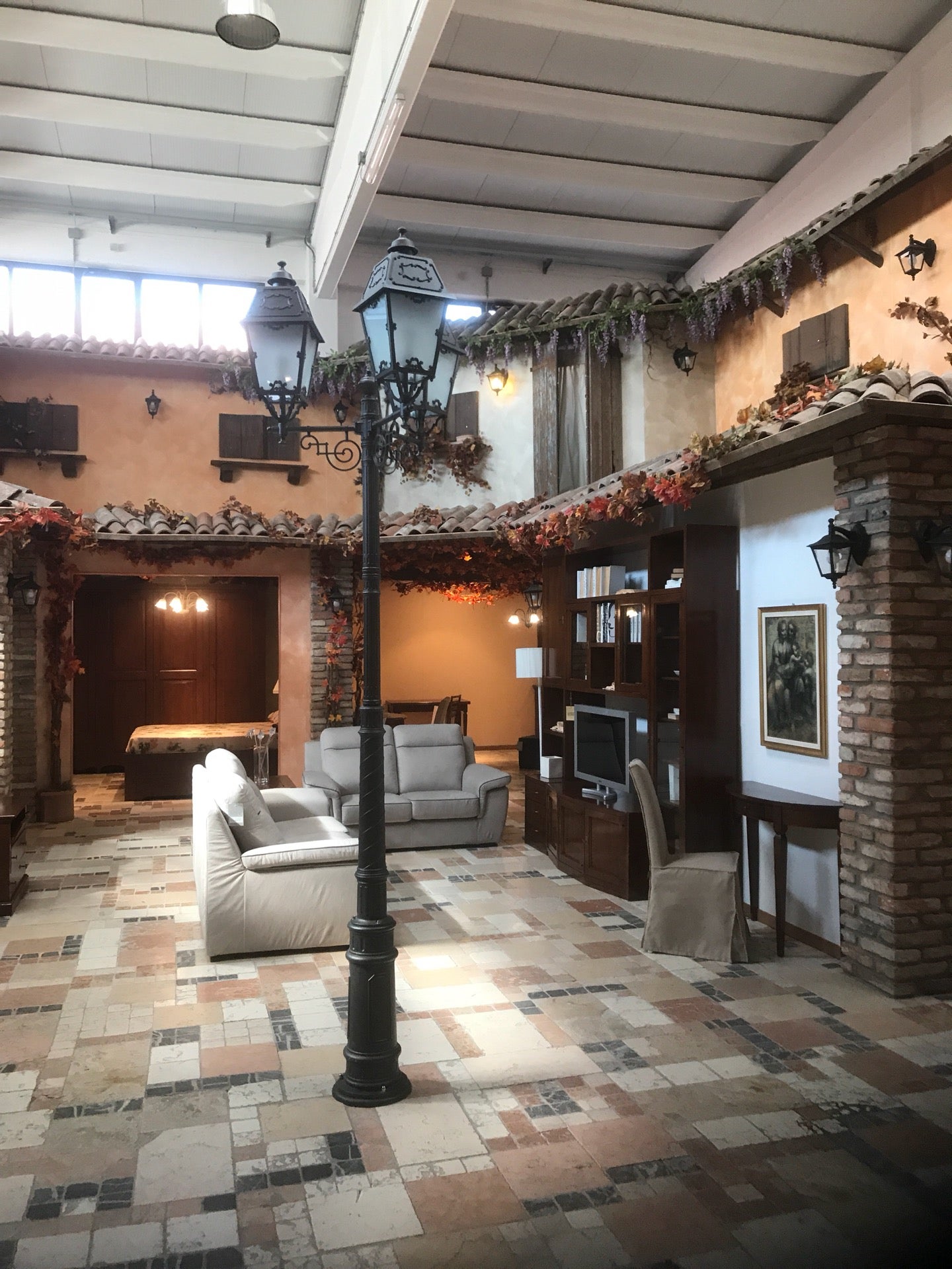 furniture-home-store