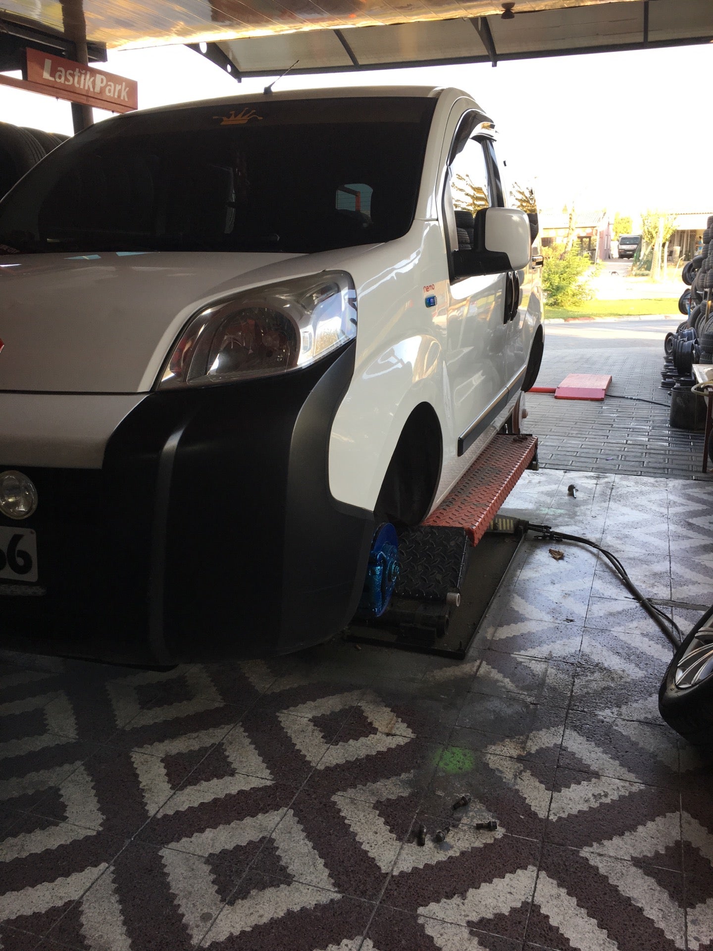 auto-garage