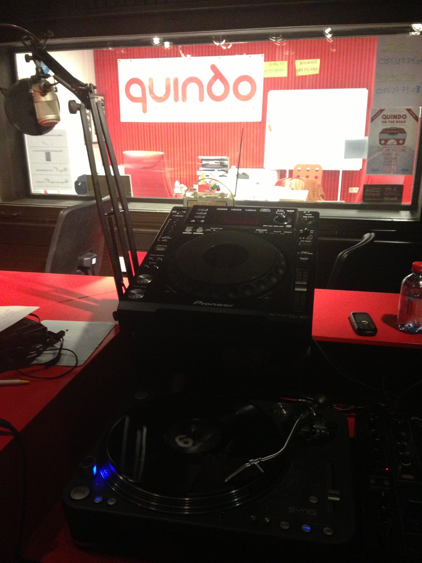 radio-station