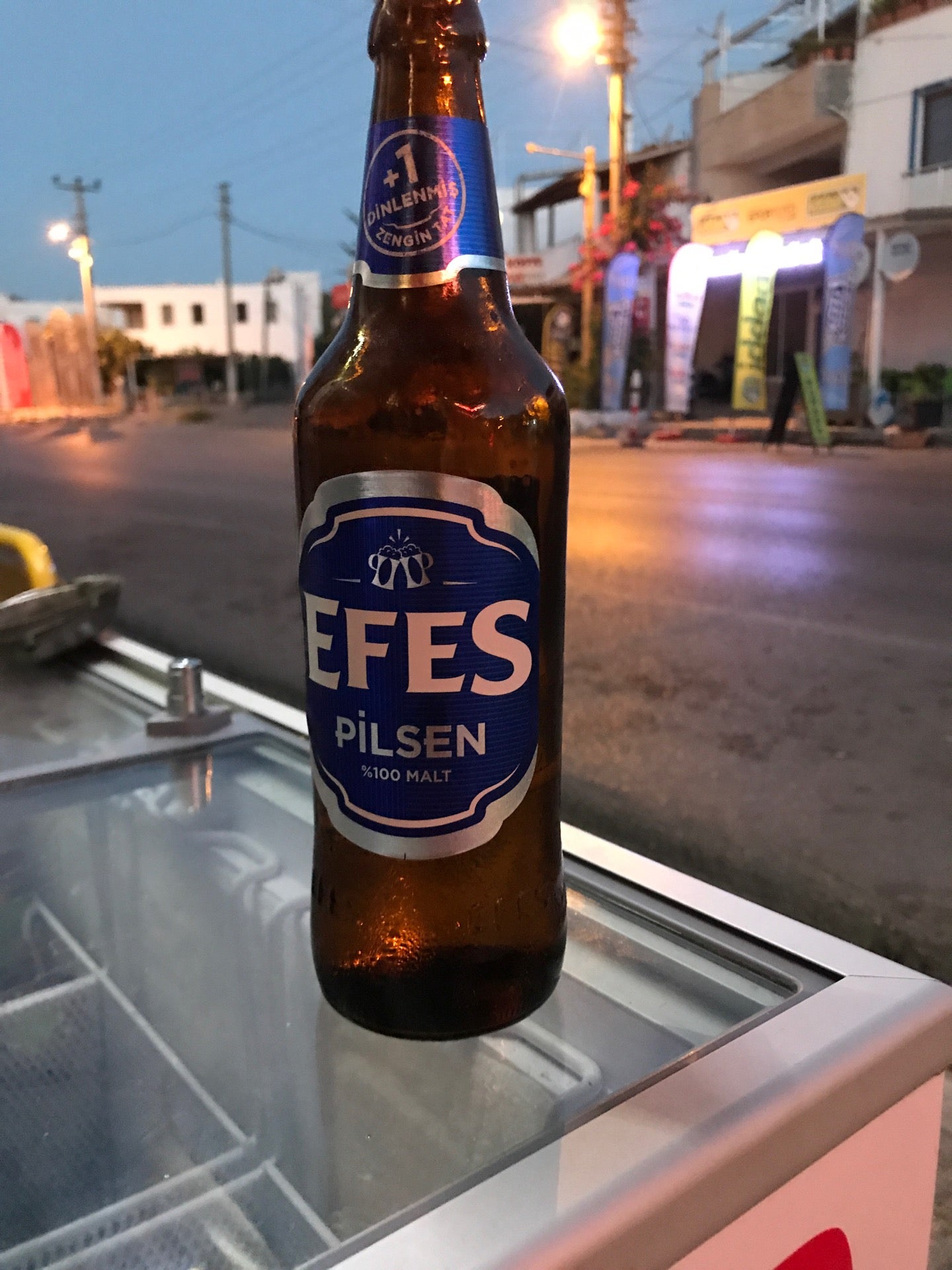 dive-bar