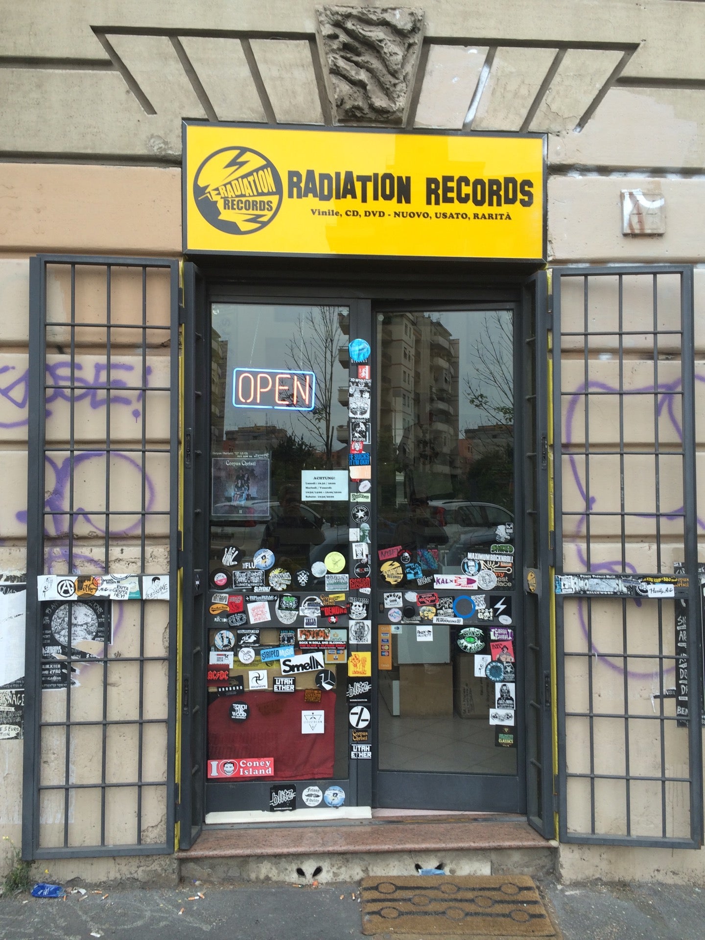 record-shop