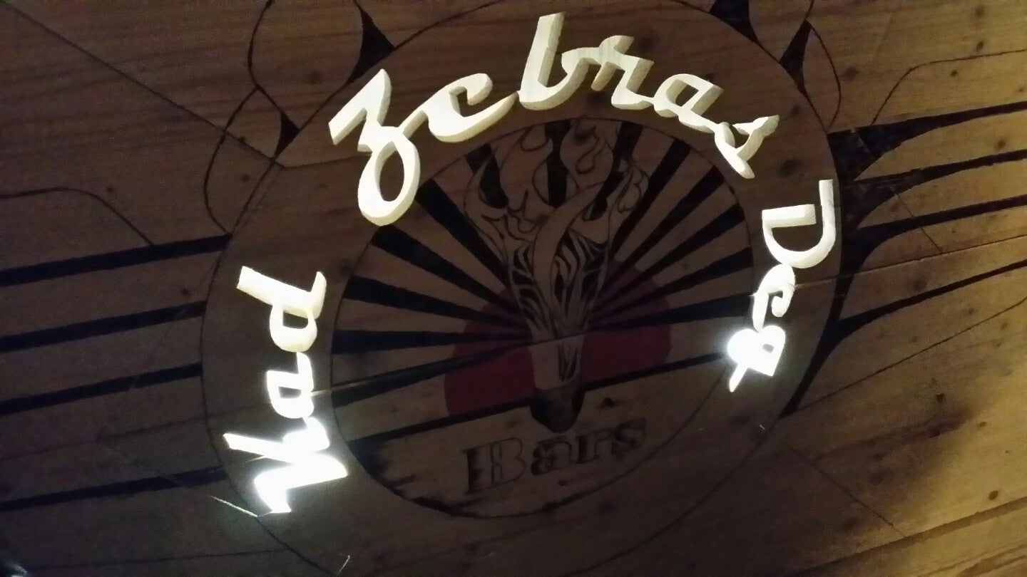 bar