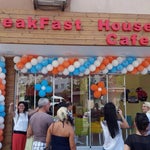 Breakfast House & Cafe