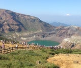 蔵王連峰のシンボル「御釜」の絶景と、温泉にこころ癒やされる旅