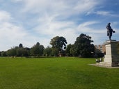Gloucester Park & Memorial Gardens
