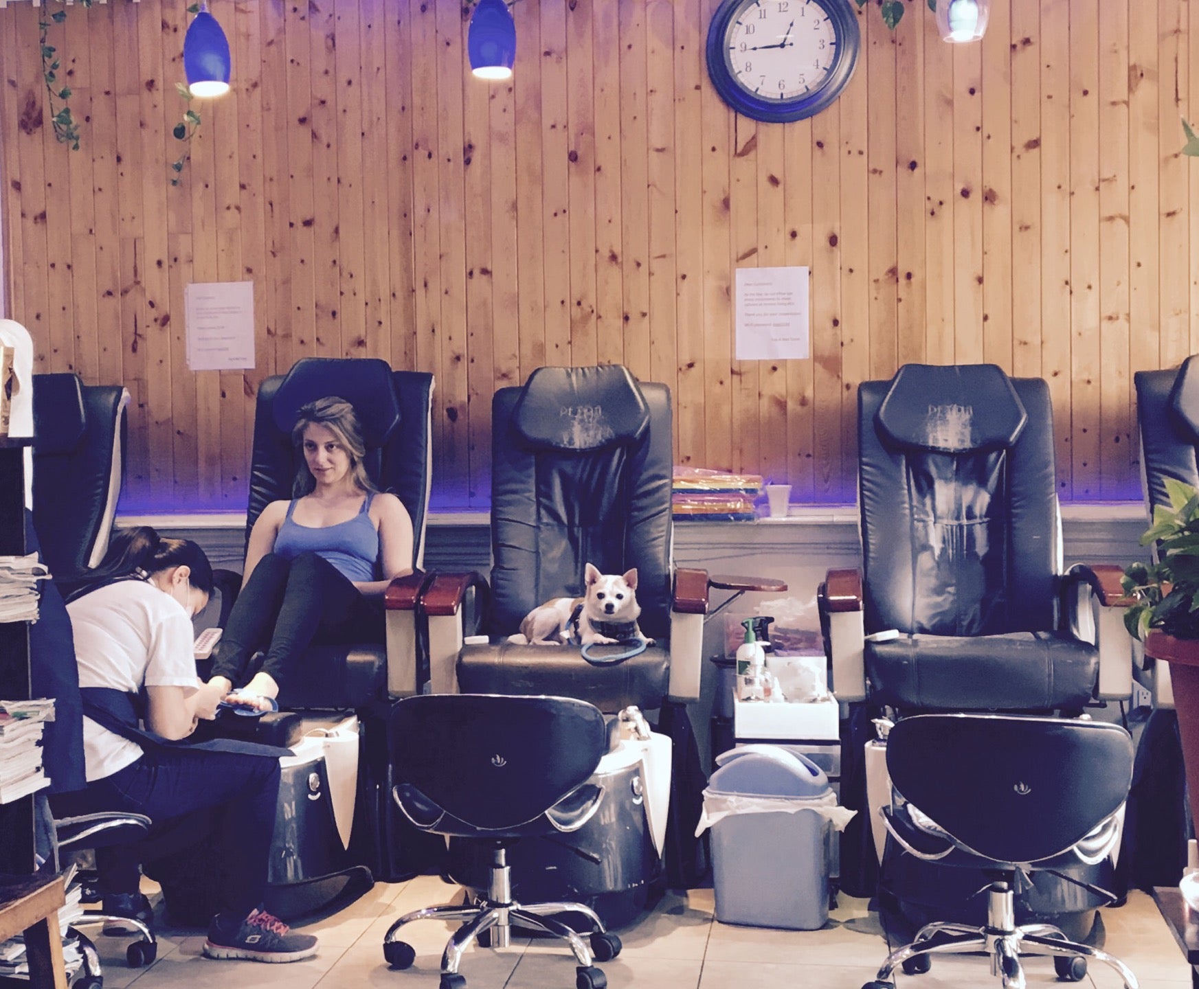 nail-salon