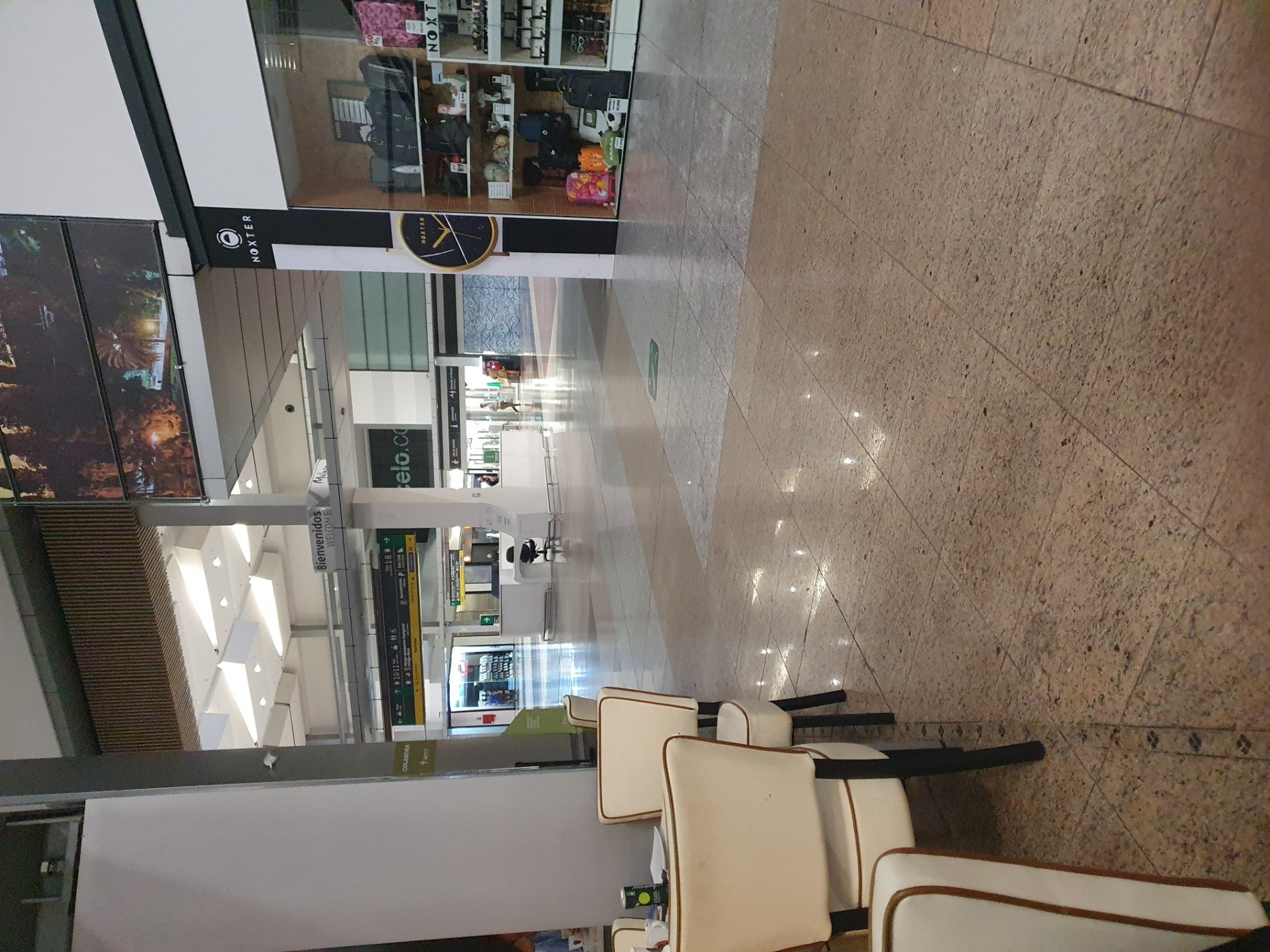 electronics-store
