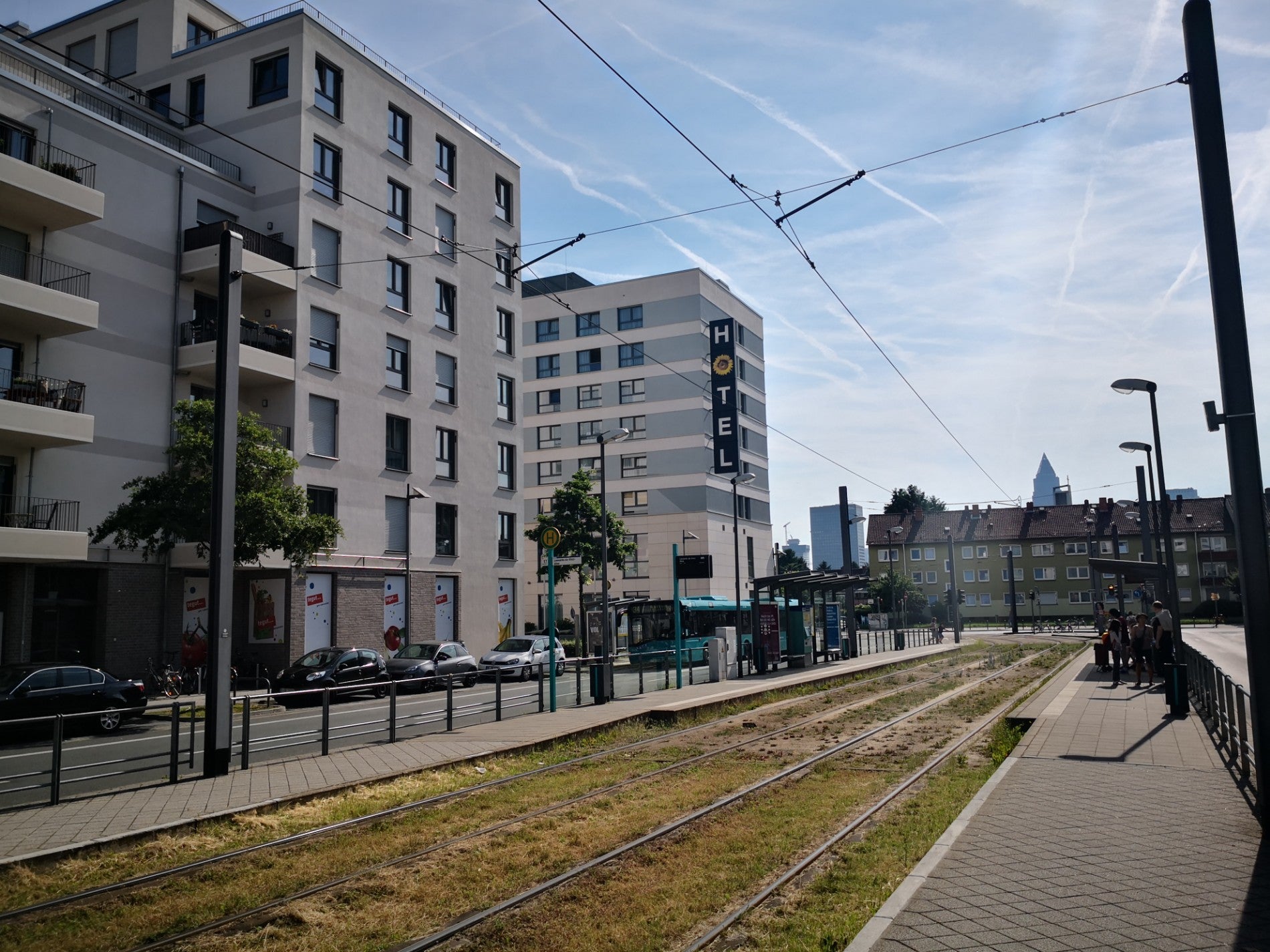 tram-station