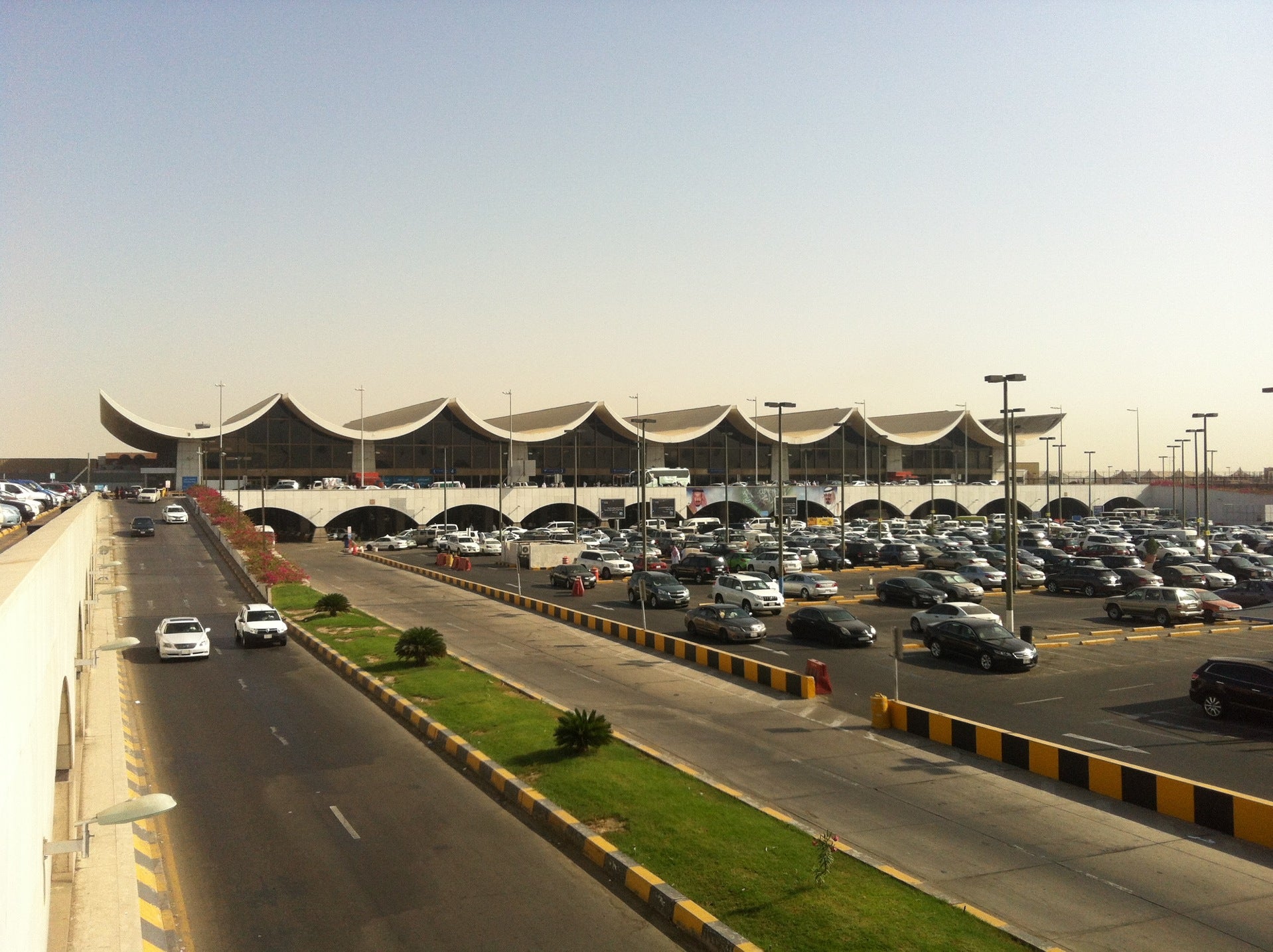 King Abdulaziz International Airport (JED) (مطار الملك عبدالعزيز الدولي)