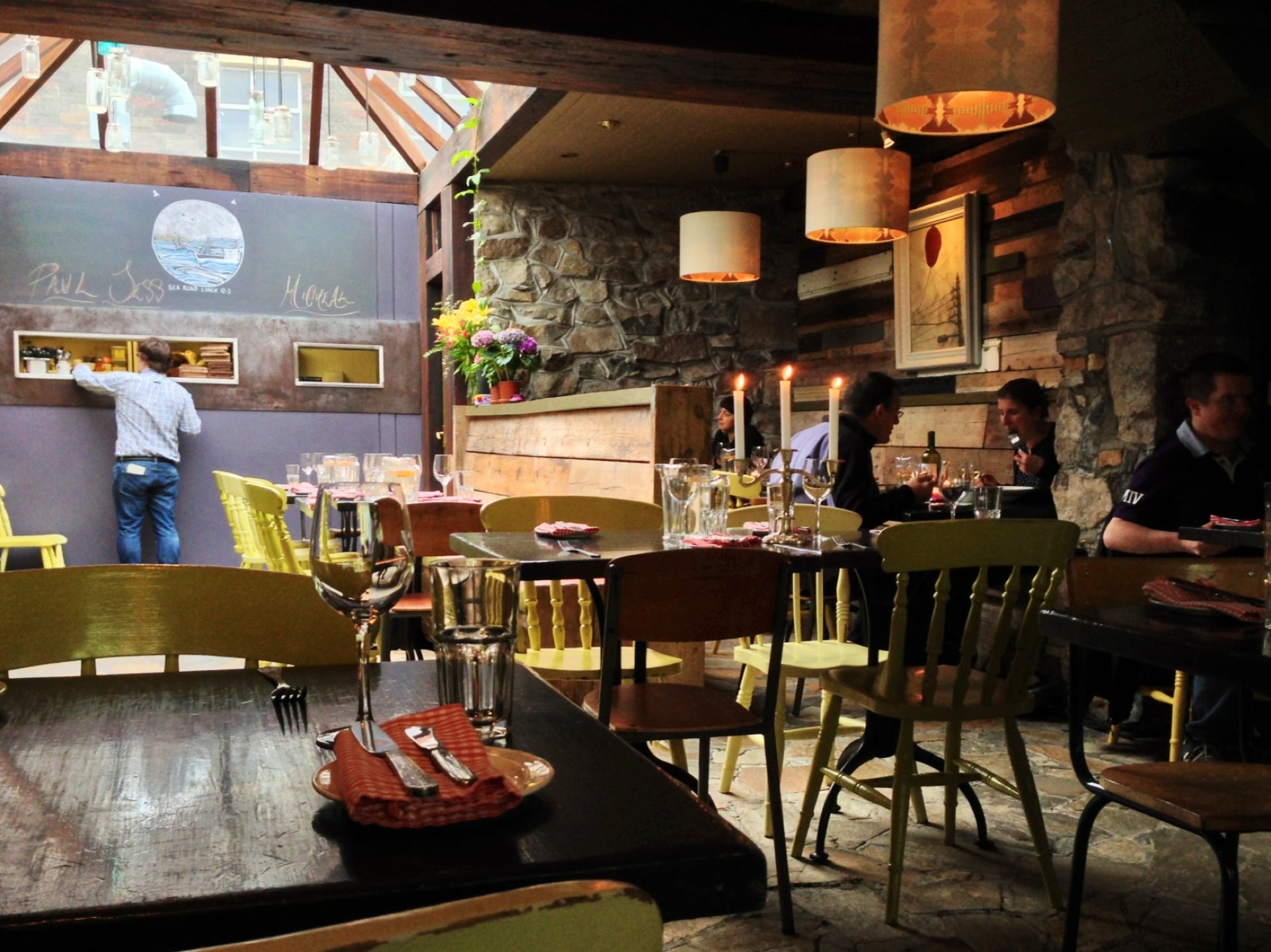 restaurant