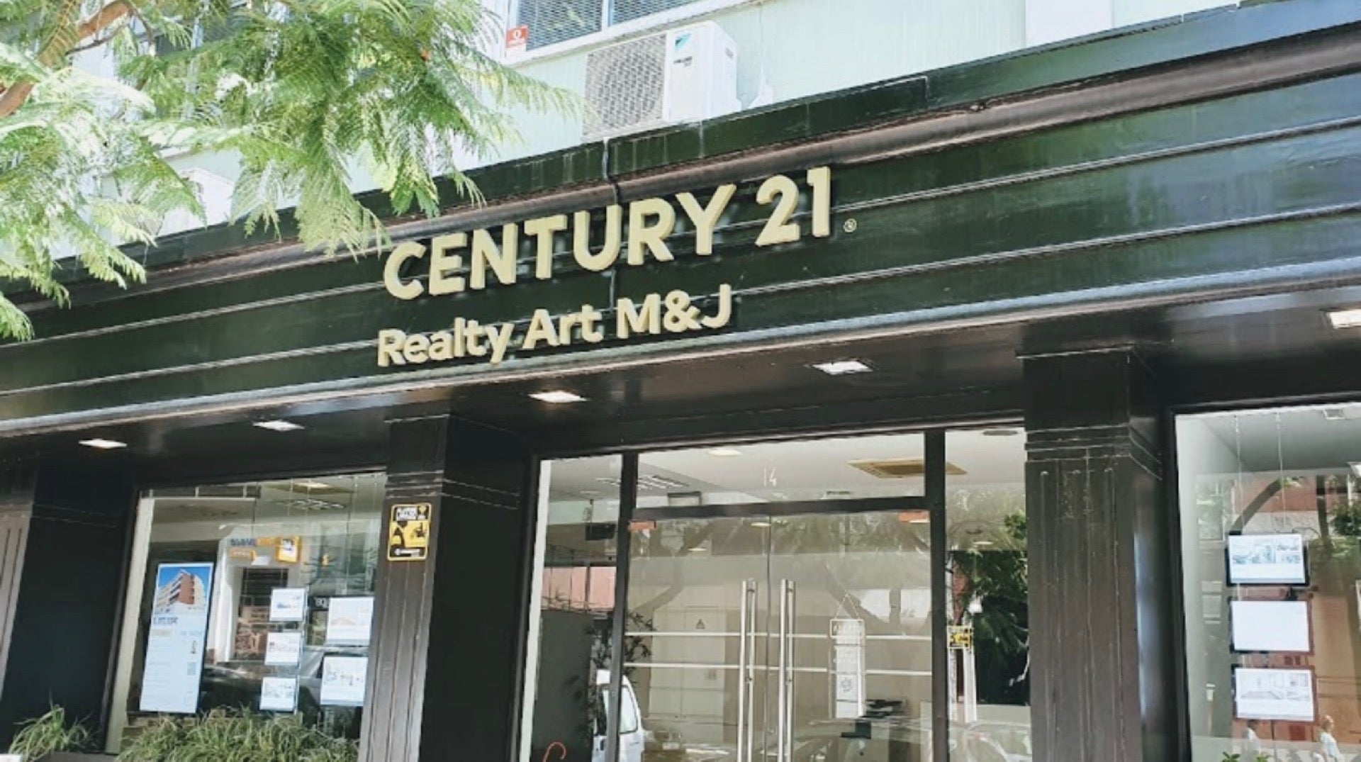 real-estate-agency