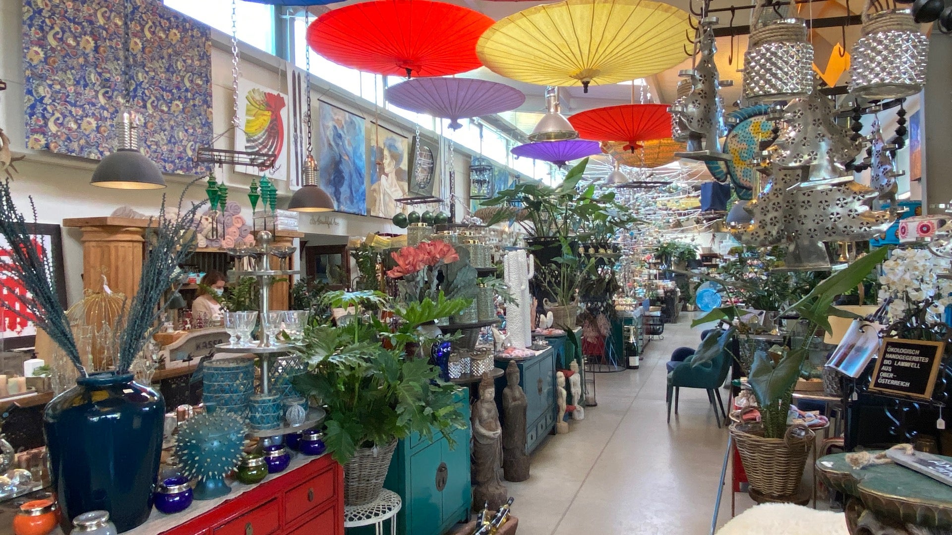 antique-shop