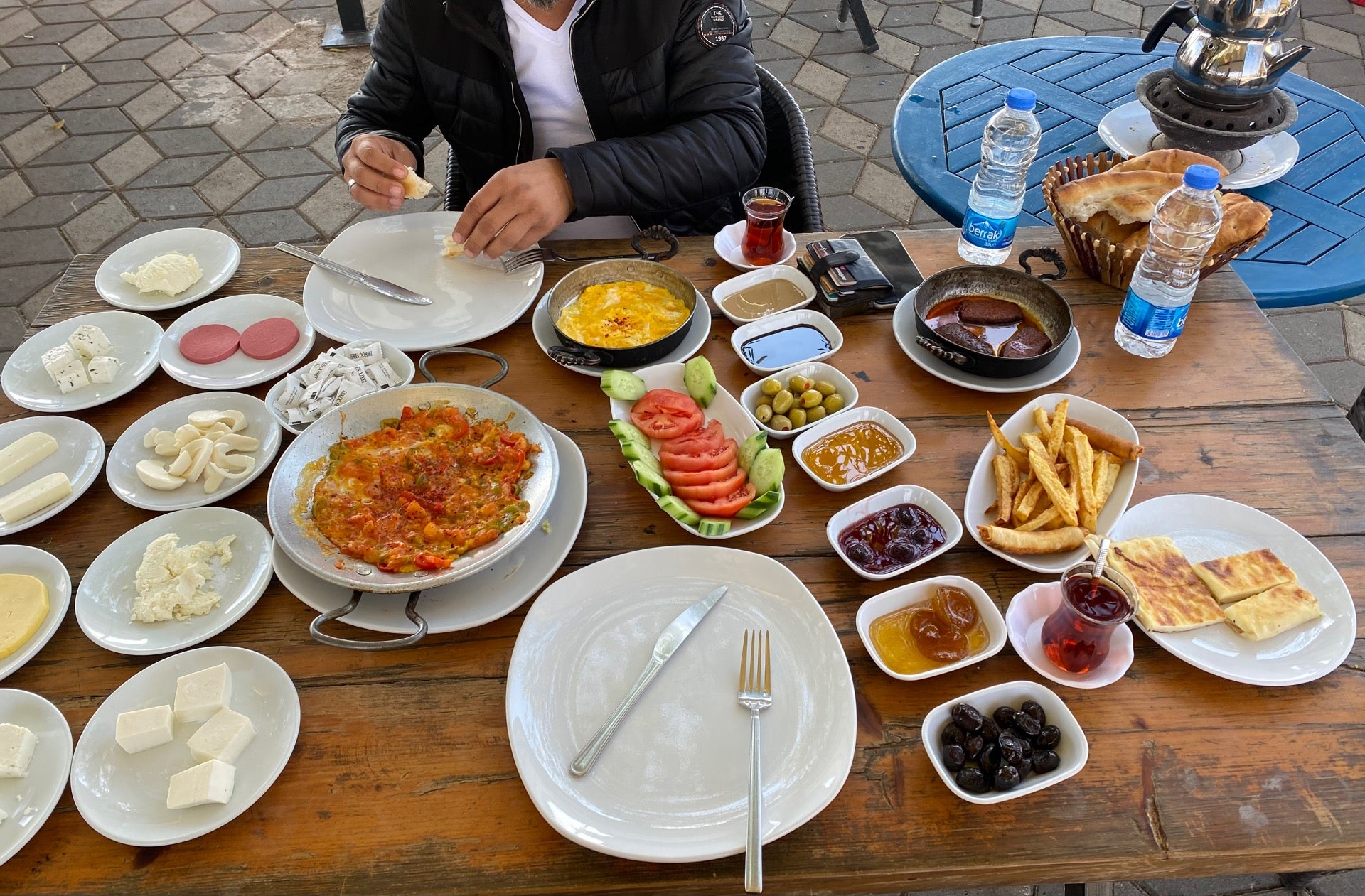 food-court