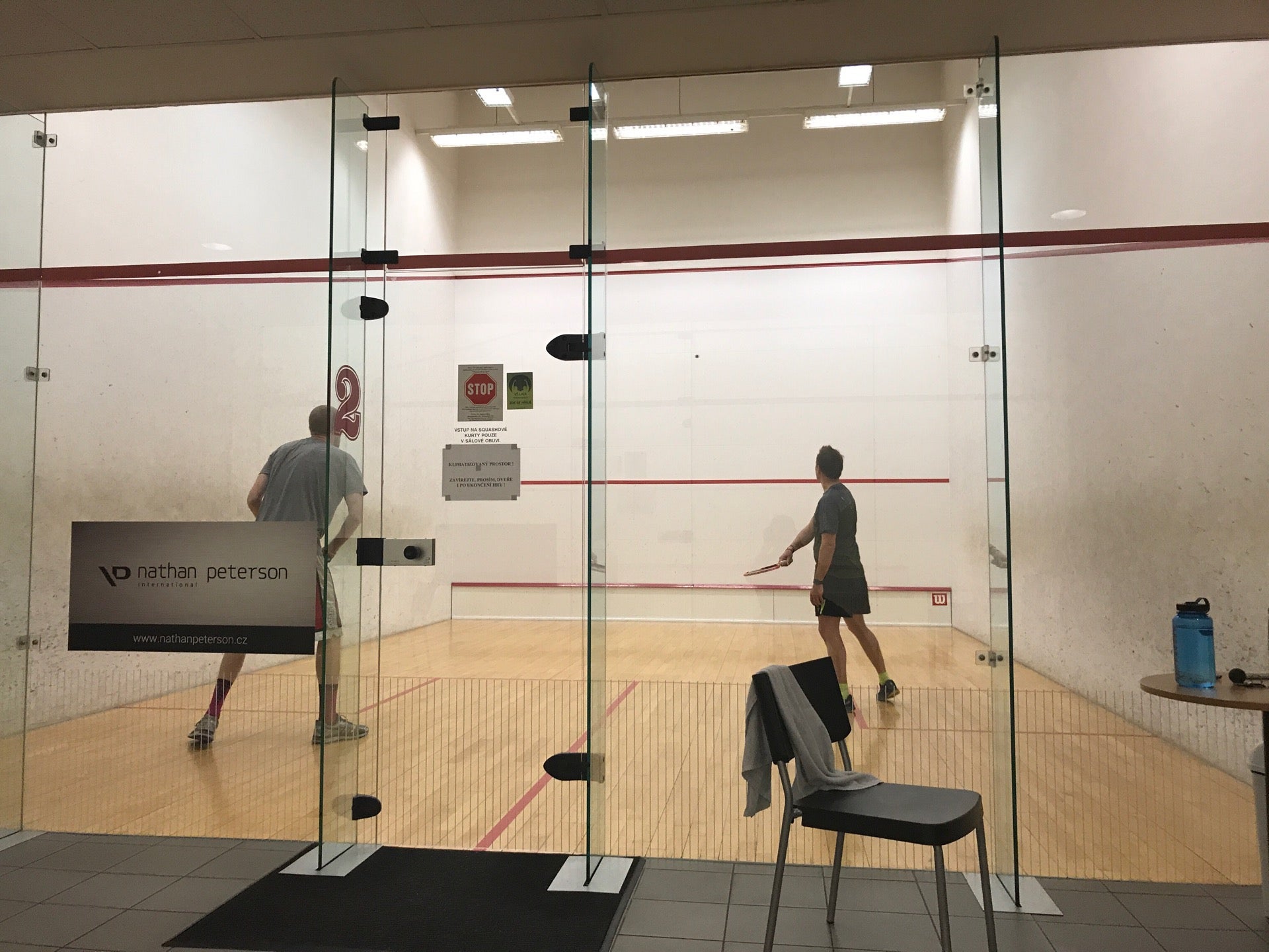 squash-court