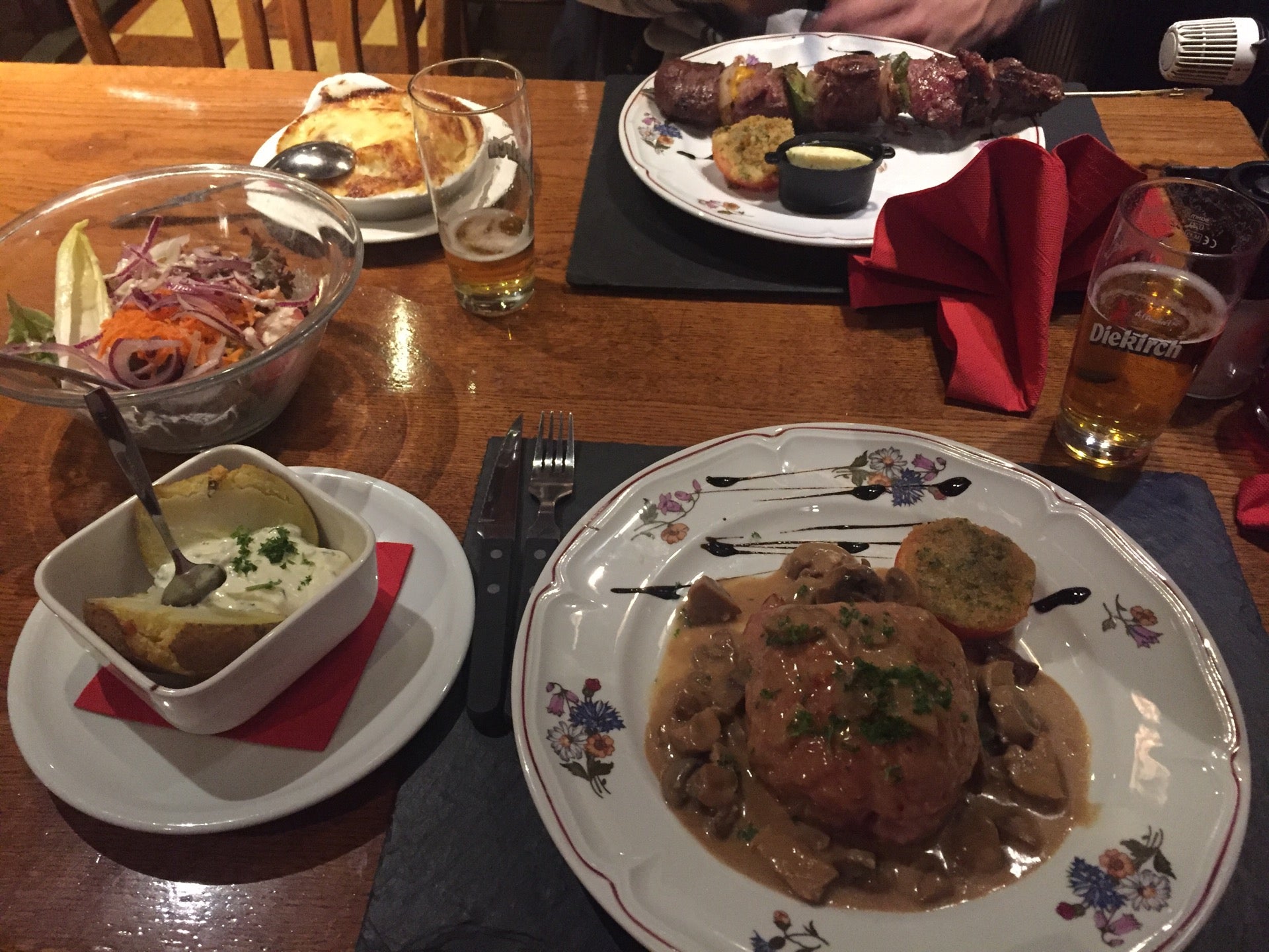 restaurant