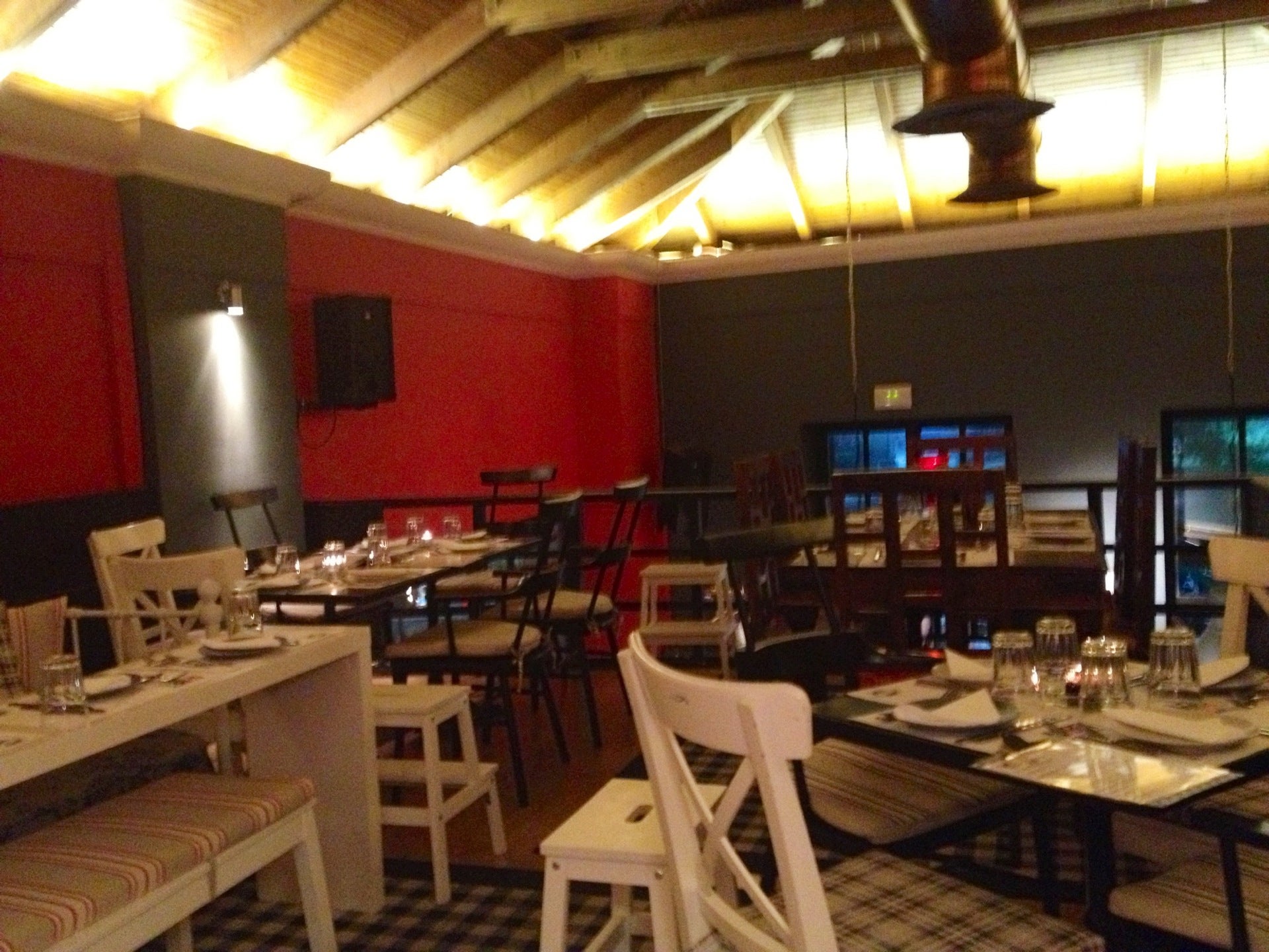 bar